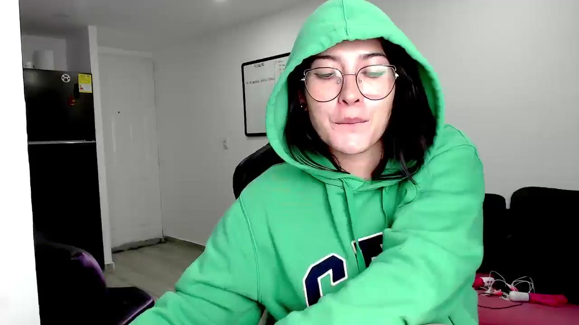 Gallery image thumbnail from Abigaill29's myfreecams stream on, 12/15/2025, 24:29 image 7 of 20