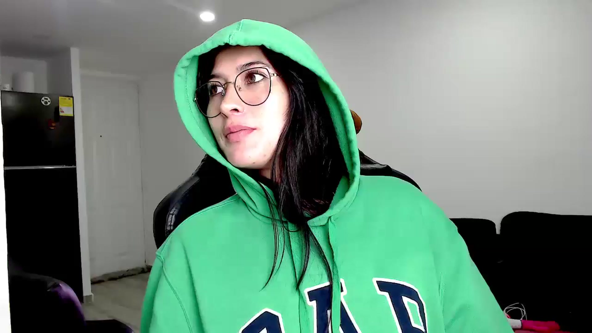 Gallery image thumbnail from Abigaill29's myfreecams stream on, 12/15/2025, 24:29 image 15 of 20