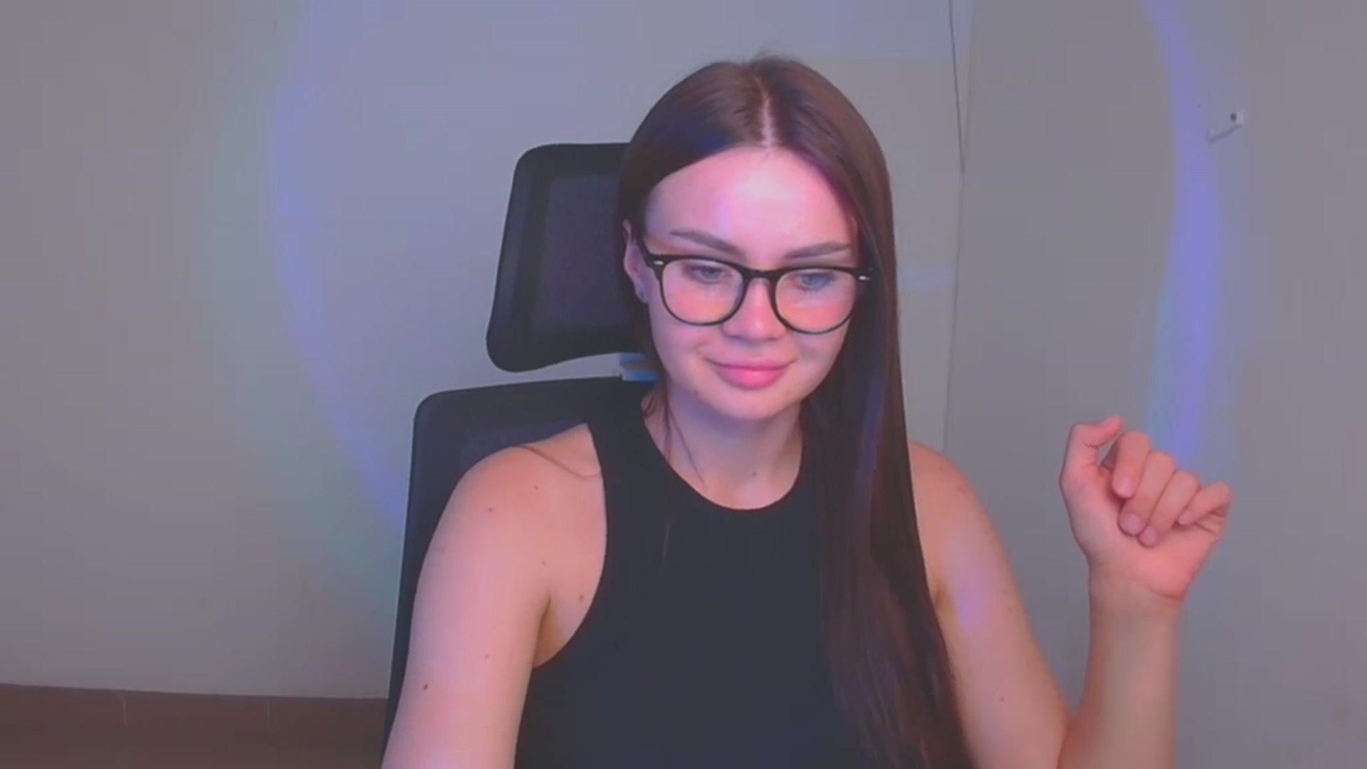 Gallery image thumbnail from Abigaill_XO's myfreecams stream on, 09/22/2024, 12:45 image 14 of 20