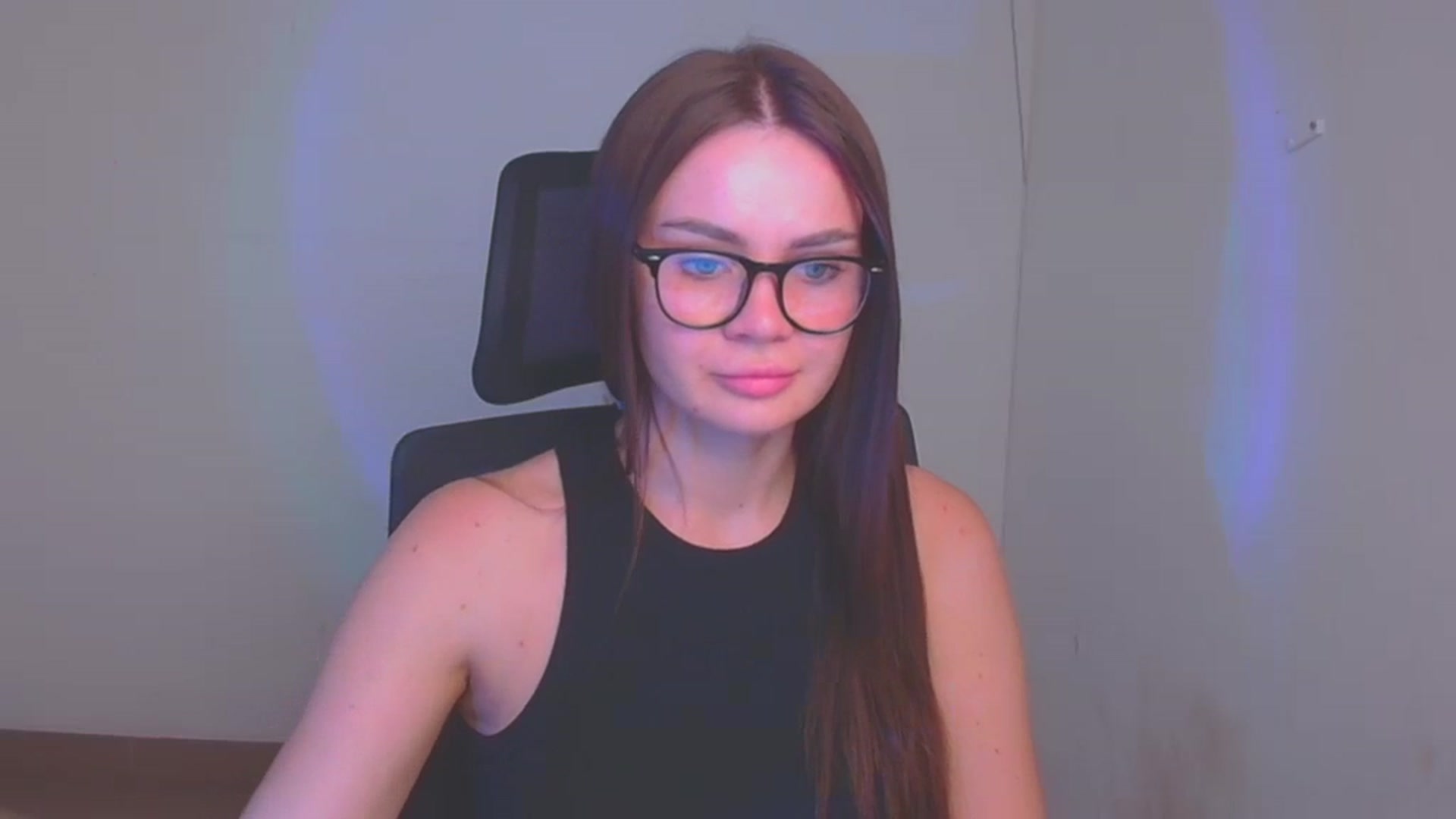 Gallery image thumbnail from Abigaill_XO's myfreecams stream on, 09/22/2024, 12:45 image 13 of 20