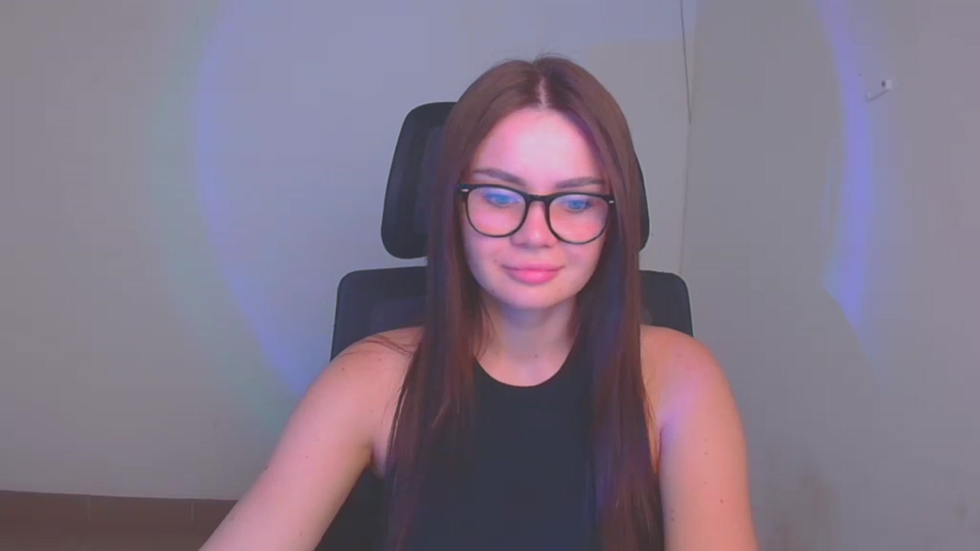 Gallery image thumbnail from Abigaill_XO's myfreecams stream on, 09/22/2024, 12:45 image 3 of 20