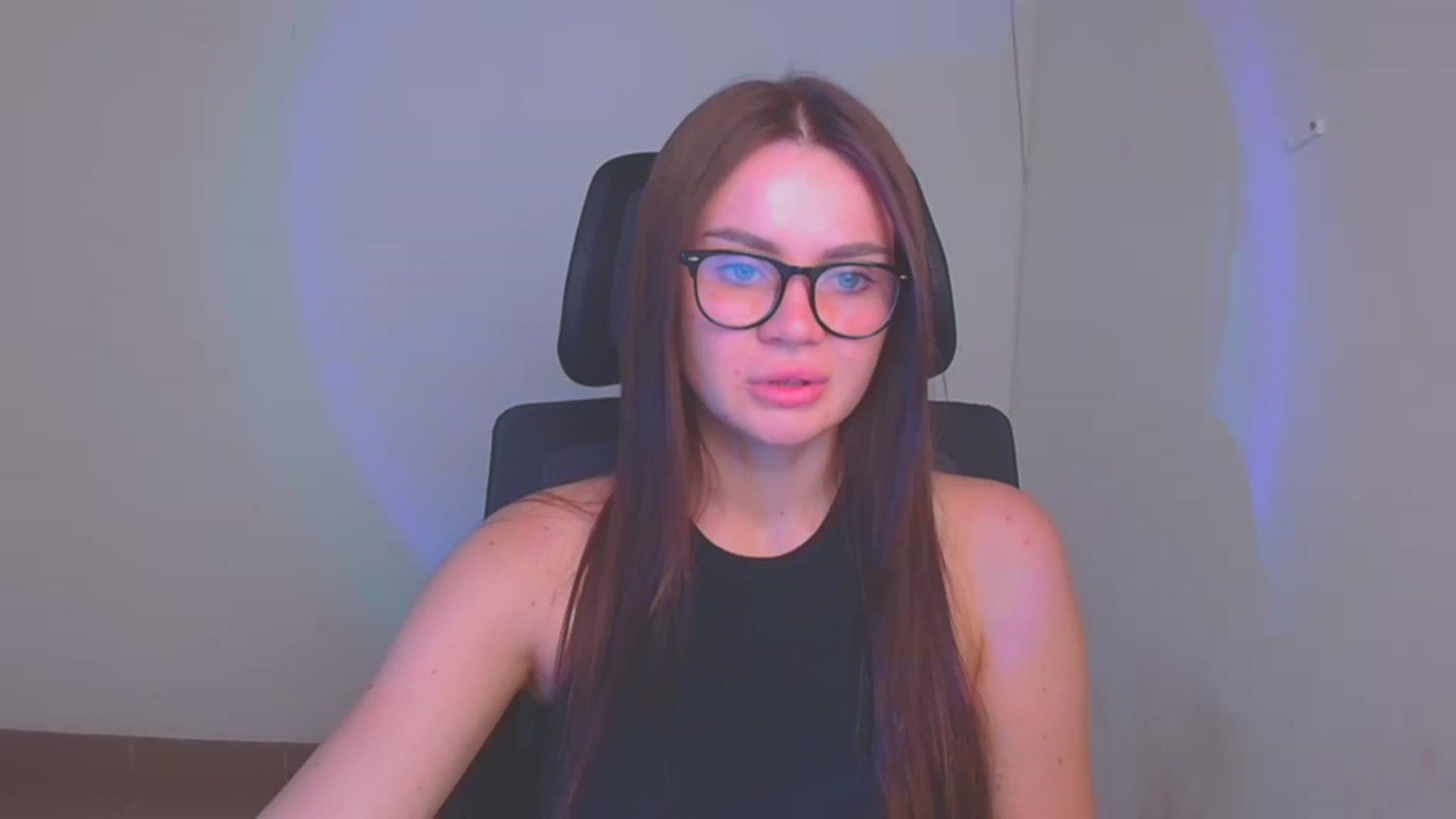 Gallery image thumbnail from Abigaill_XO's myfreecams stream on, 09/22/2024, 12:45 image 1 of 20