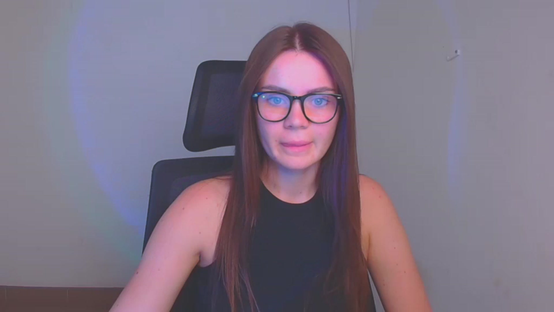 Gallery image thumbnail from Abigaill_XO's myfreecams stream on, 09/22/2024, 13:27 image 1 of 20