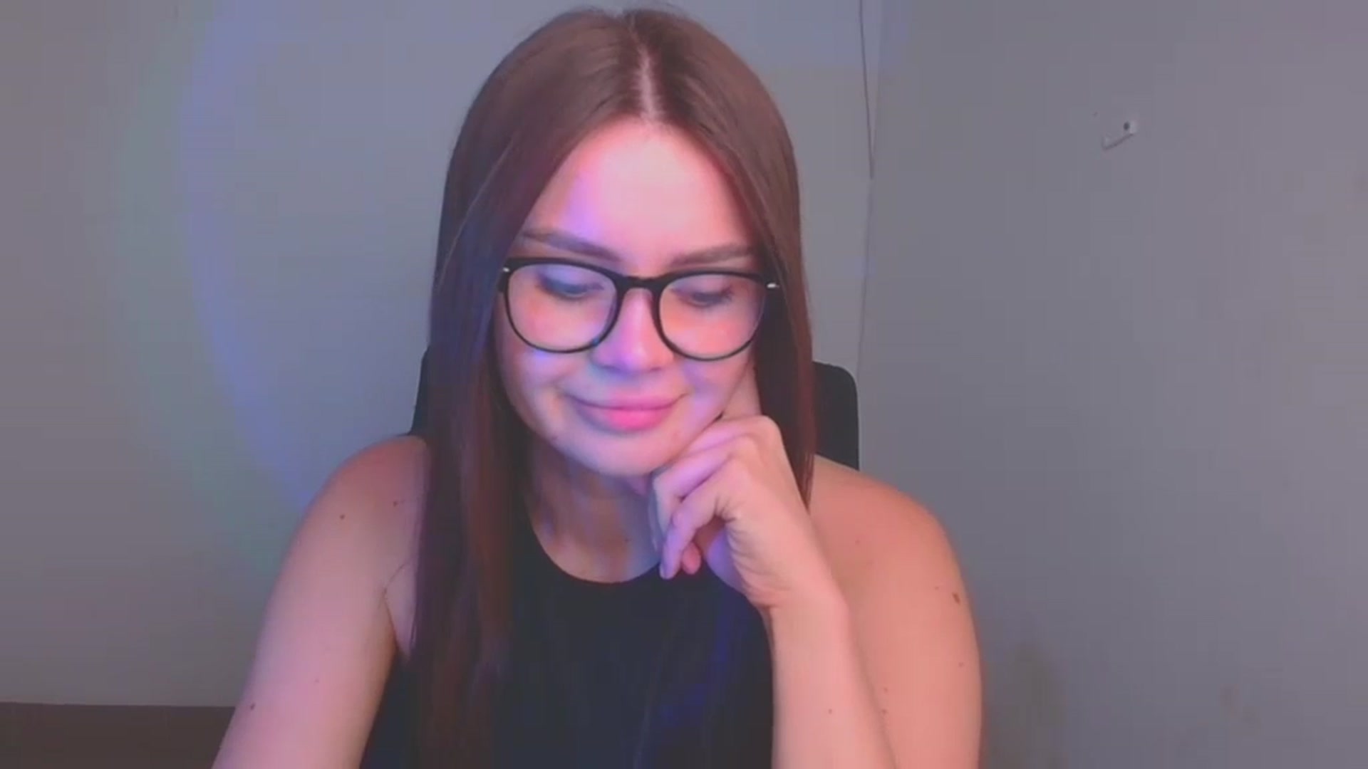 Gallery image thumbnail from Abigaill_XO's myfreecams stream on, 09/22/2024, 13:27 image 11 of 20