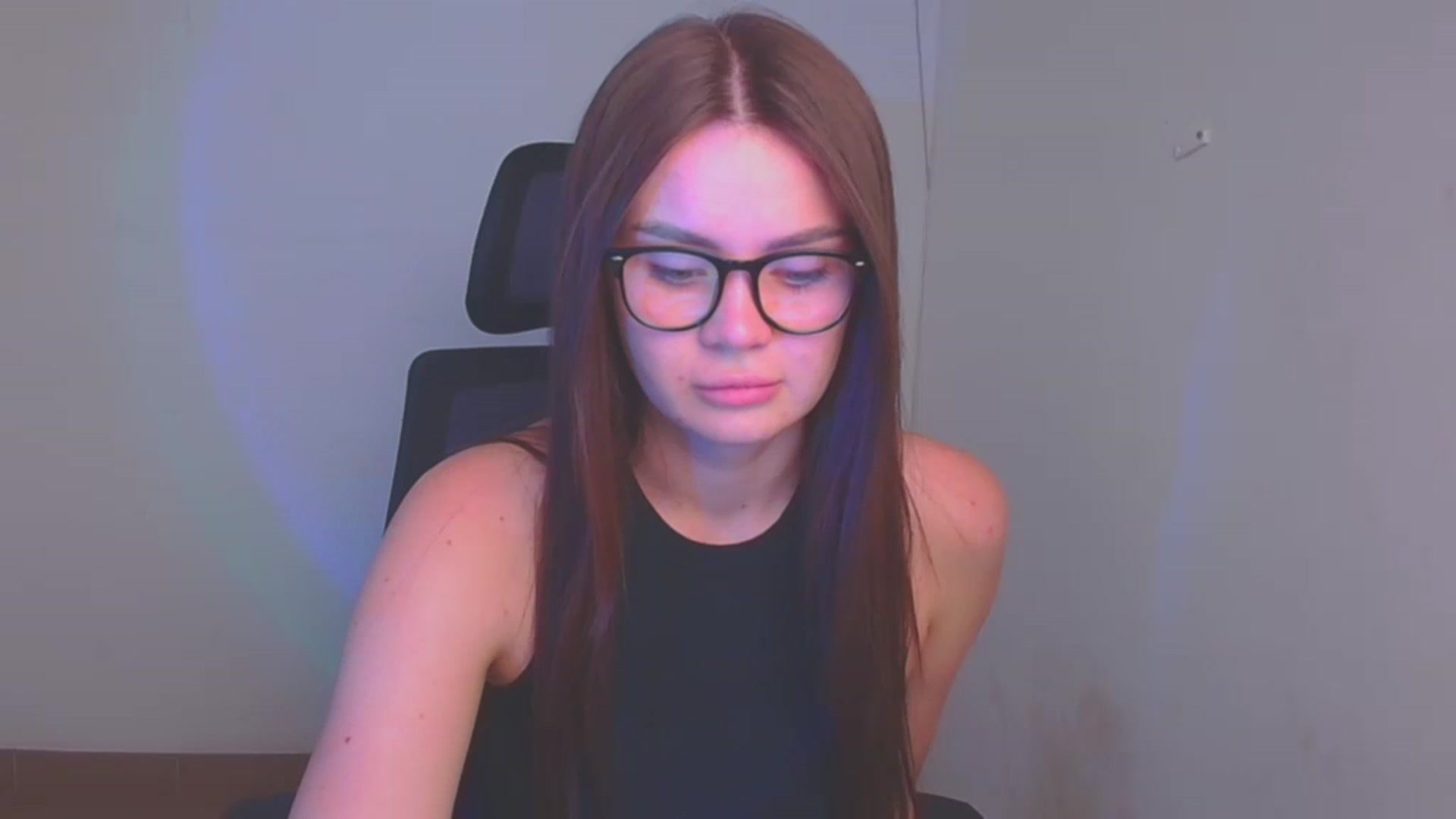 Gallery image thumbnail from Abigaill_XO's myfreecams stream on, 09/22/2024, 13:27 image 4 of 20