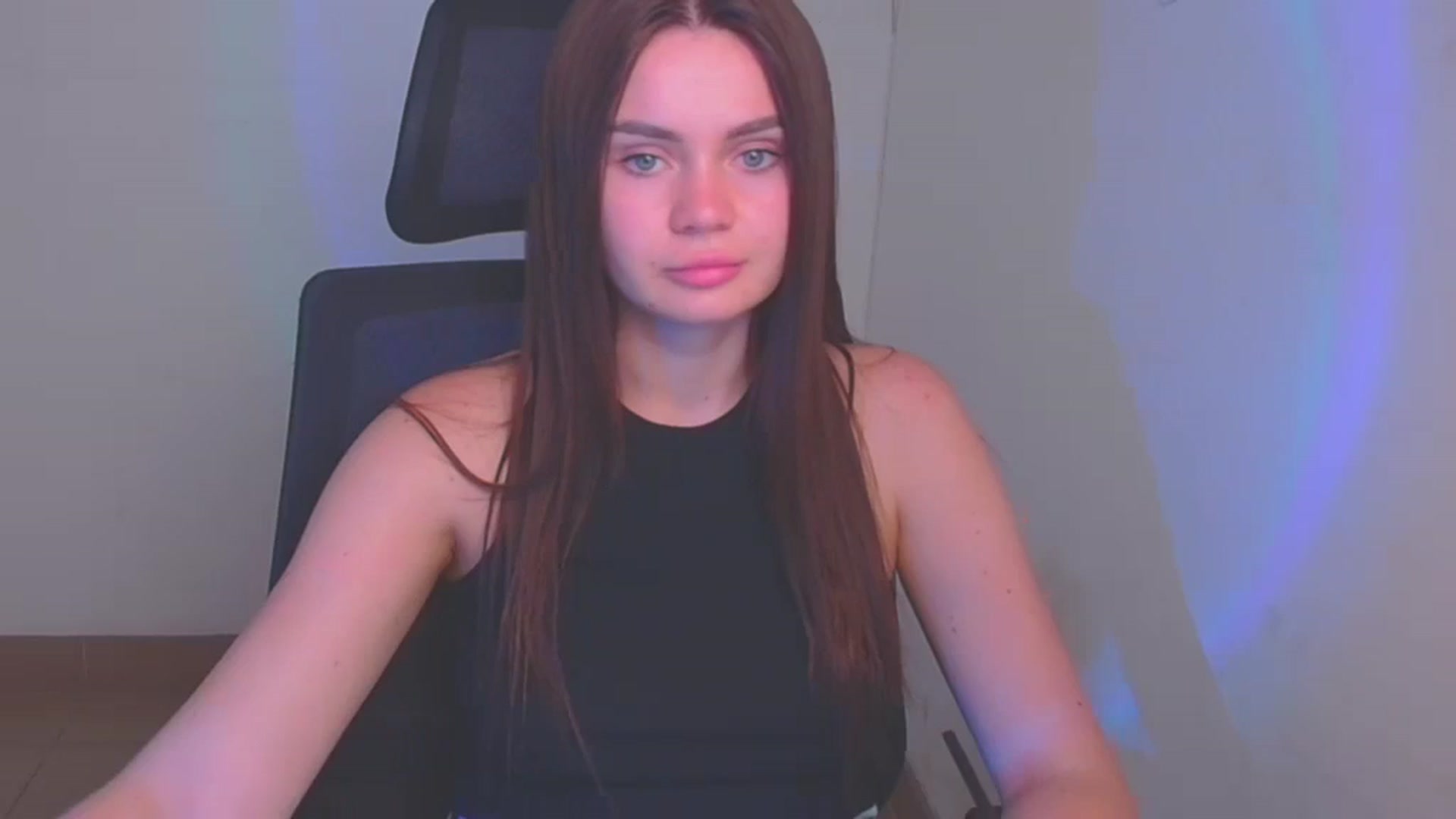 Gallery image thumbnail from Abigaill_XO's myfreecams stream on, 09/22/2024, 16:38 image 1 of 20