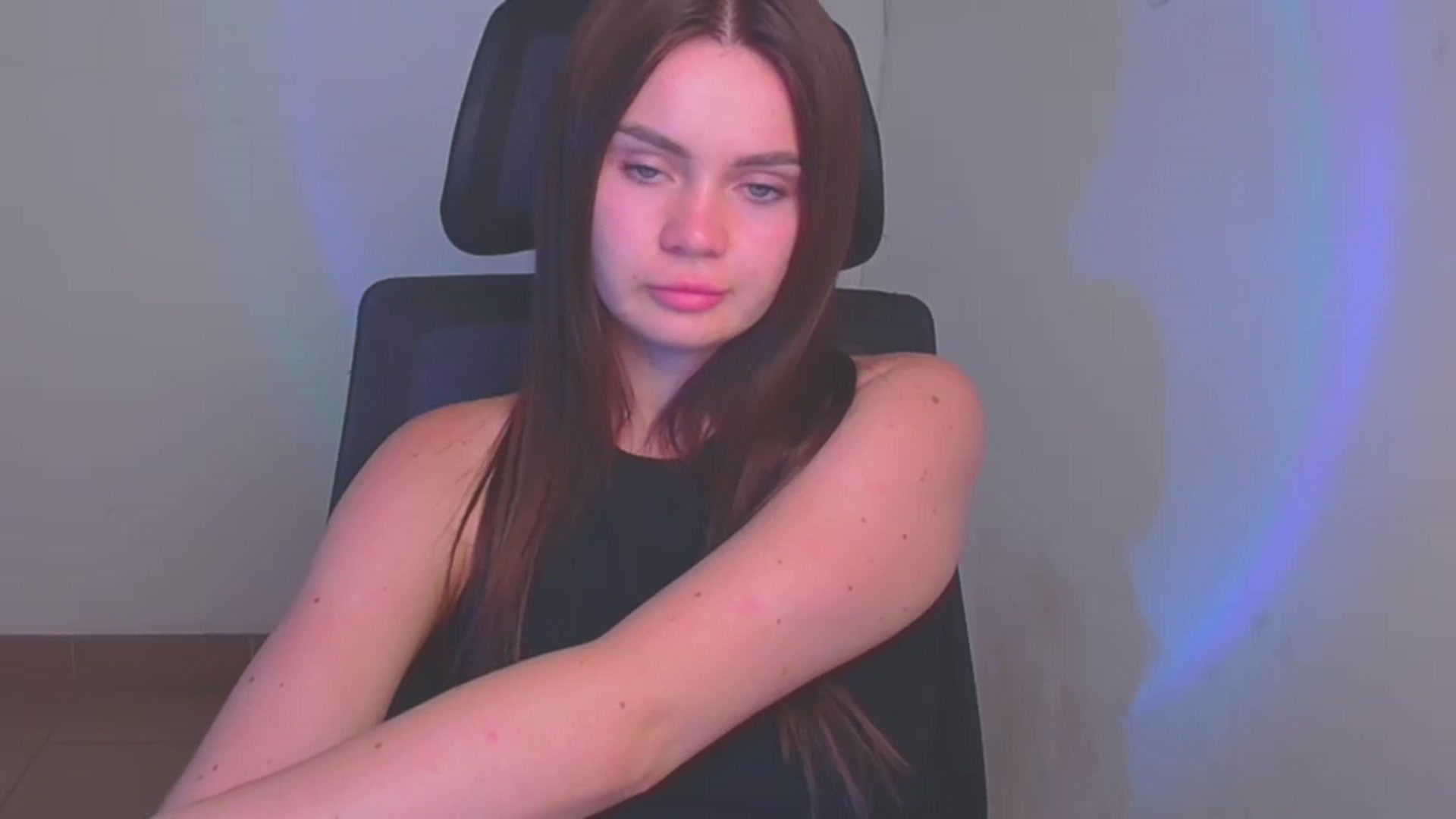 Gallery image thumbnail from Abigaill_XO's myfreecams stream on, 09/22/2024, 16:38 image 13 of 20