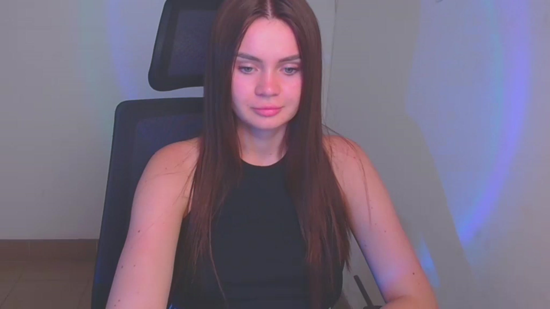 Gallery image thumbnail from Abigaill_XO's myfreecams stream on, 09/22/2024, 16:38 image 4 of 20