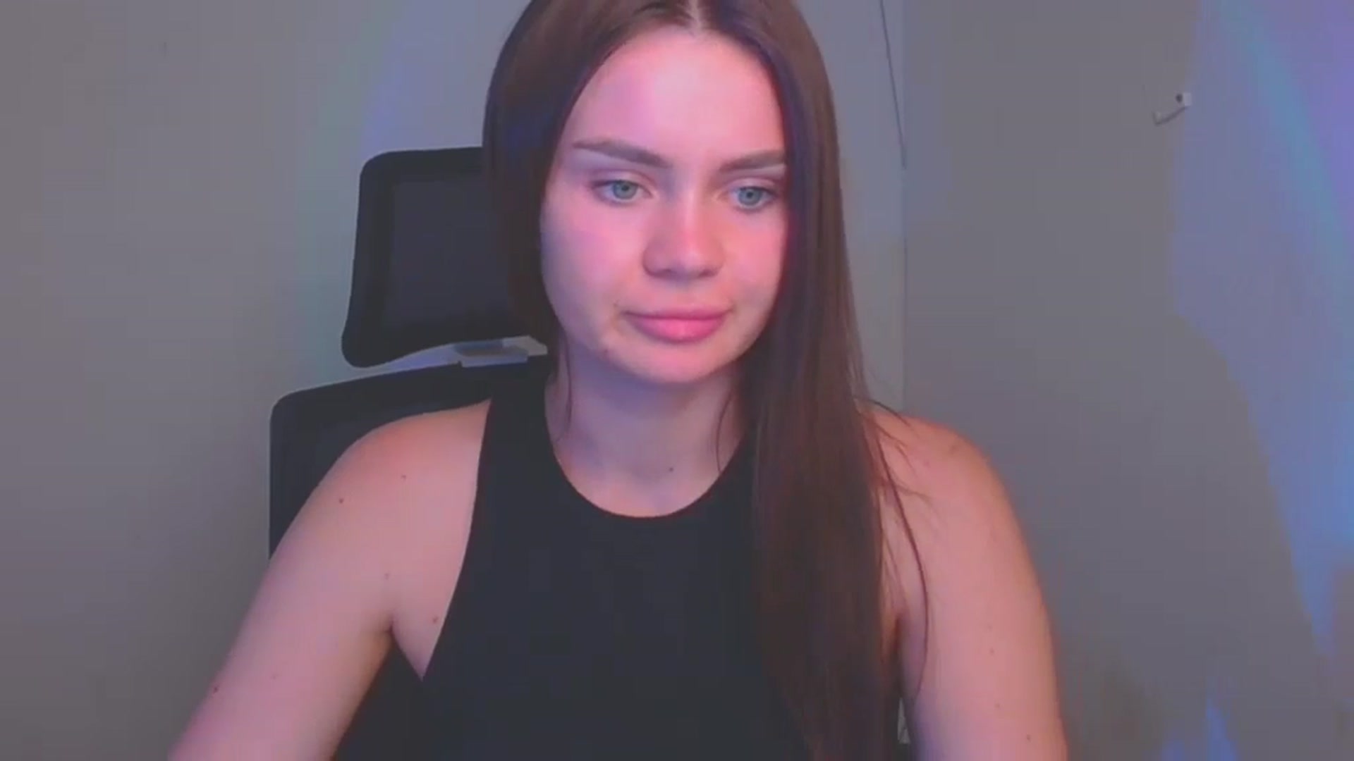 Gallery image thumbnail from Abigaill_XO's myfreecams stream on, 09/22/2024, 16:38 image 20 of 20
