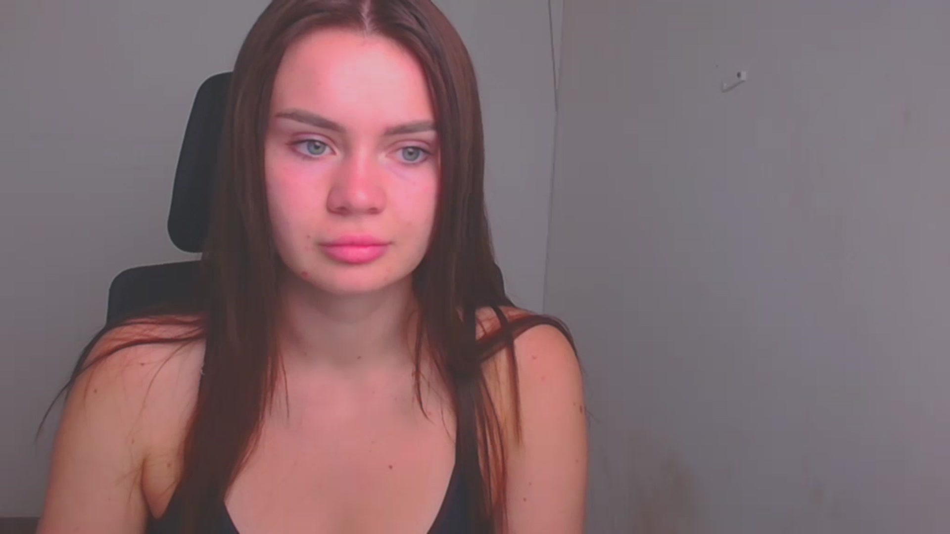 Gallery image thumbnail from Abigaill_XO's myfreecams stream on, 09/23/2024, 07:17 image 9 of 20