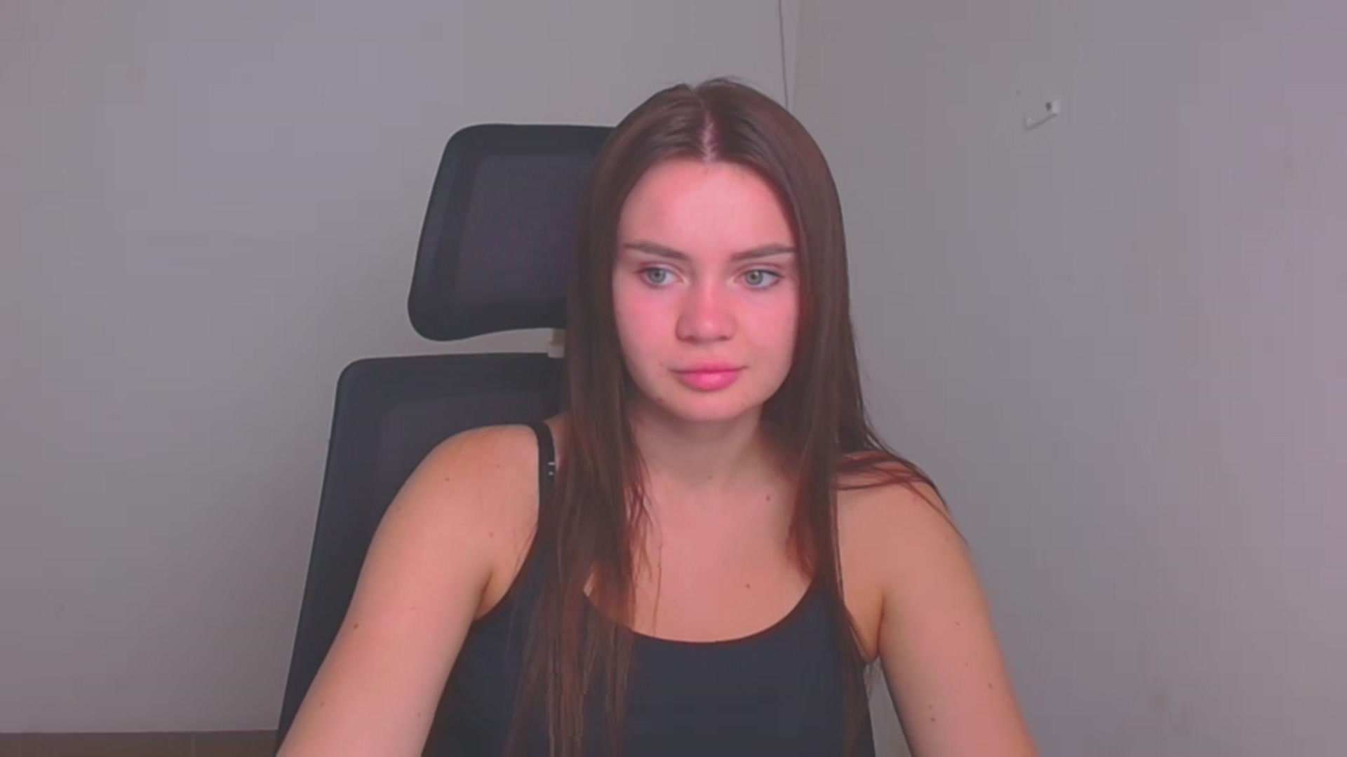 Gallery image thumbnail from Abigaill_XO's myfreecams stream on, 09/23/2024, 07:17 image 2 of 20