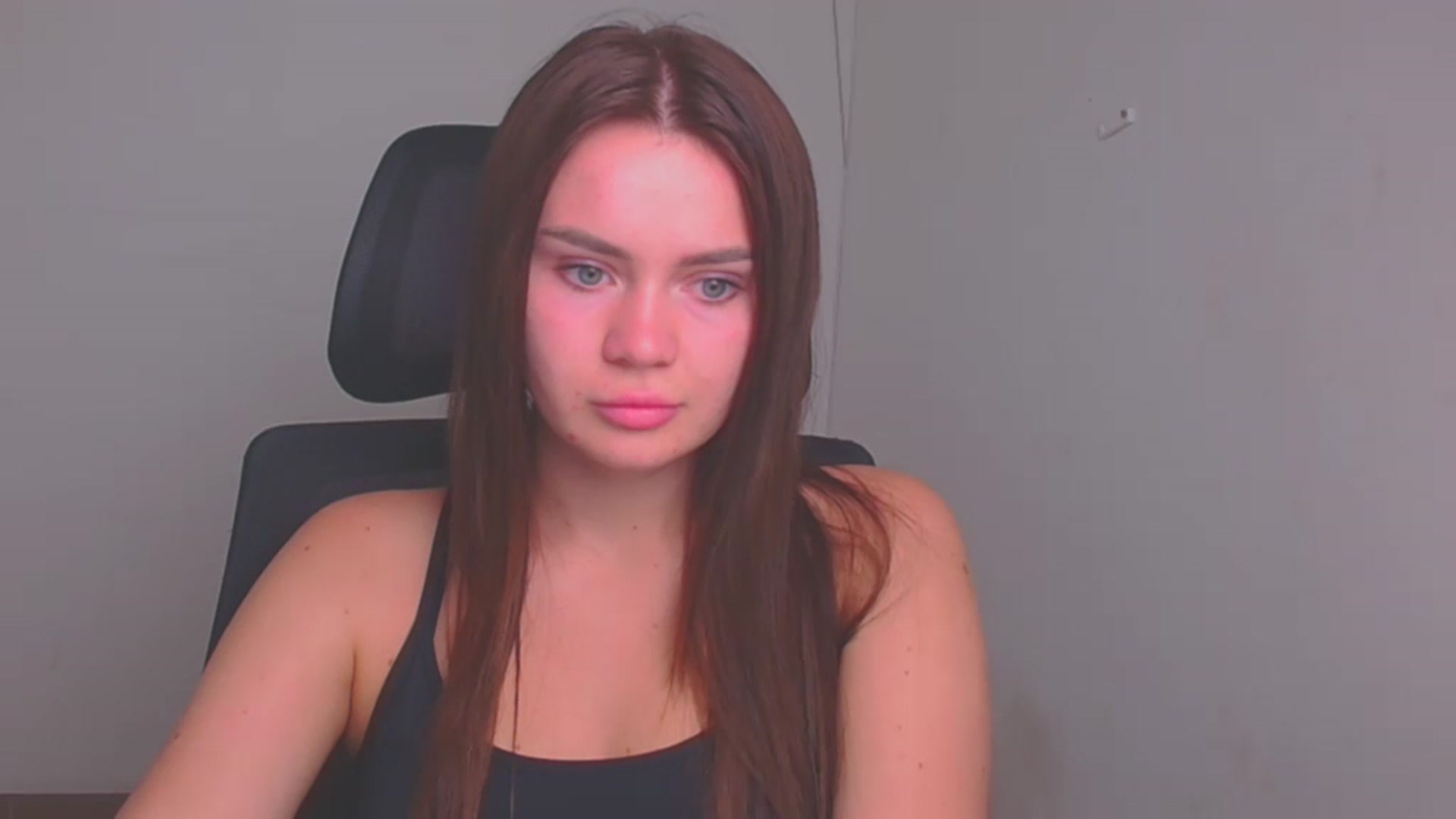 Gallery image thumbnail from Abigaill_XO's myfreecams stream on, 09/23/2024, 07:17 image 16 of 20