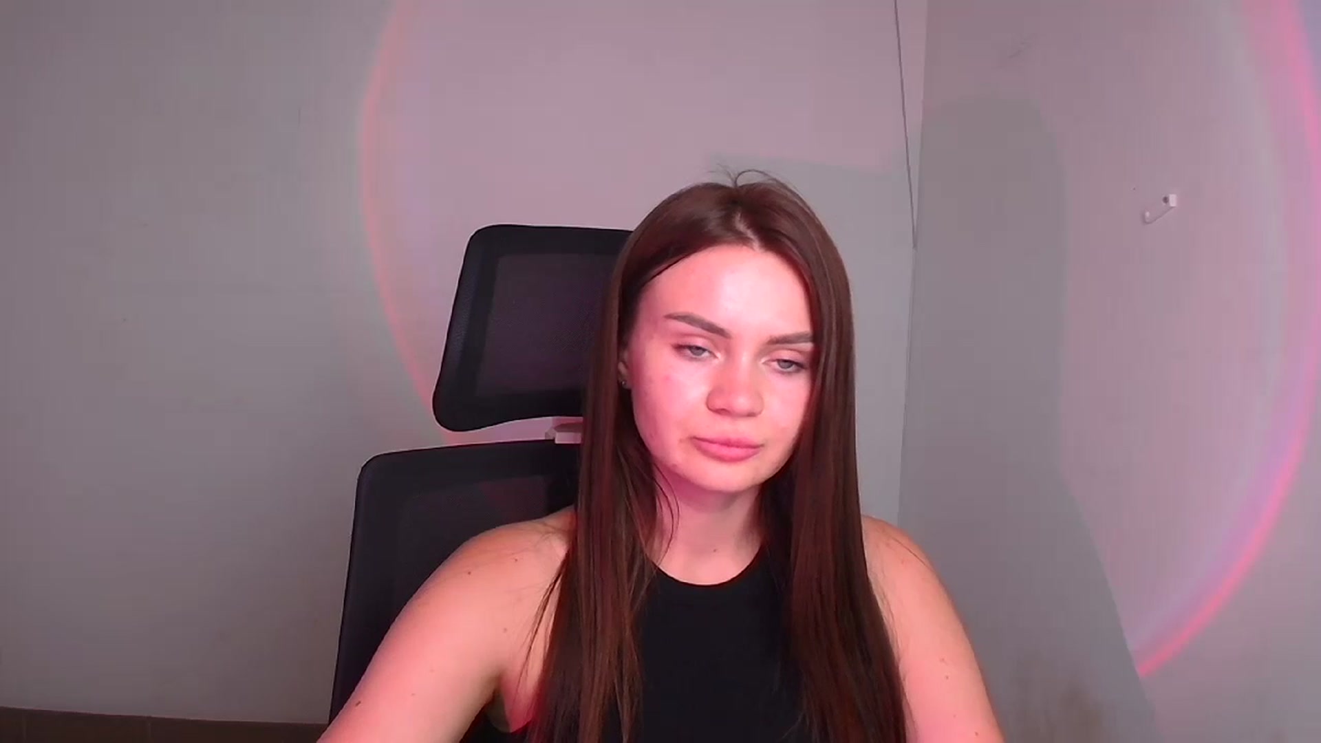 Gallery image thumbnail from Abigaill_XO's myfreecams stream on, 09/24/2024, 16:03 image 2 of 20