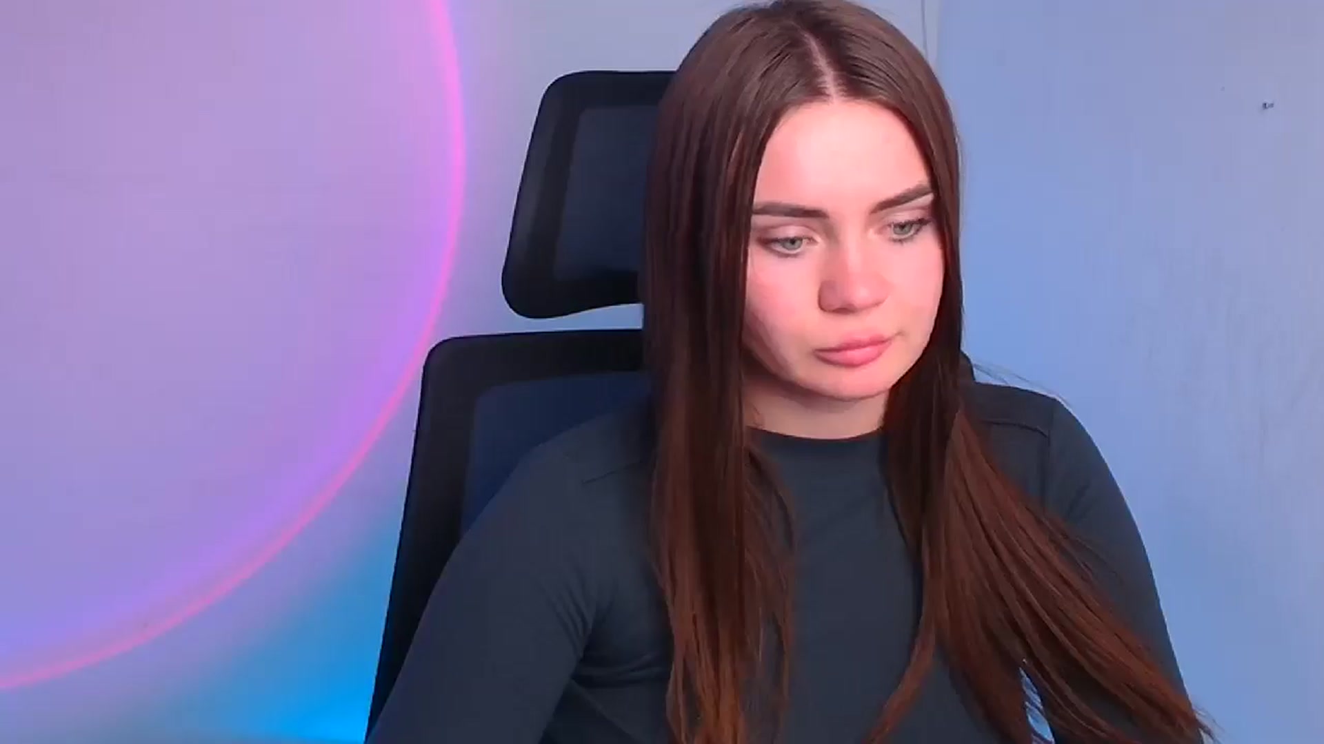 Gallery image thumbnail from Abigaill_XO's myfreecams stream on, 11/28/2024, 13:18 image 19 of 20