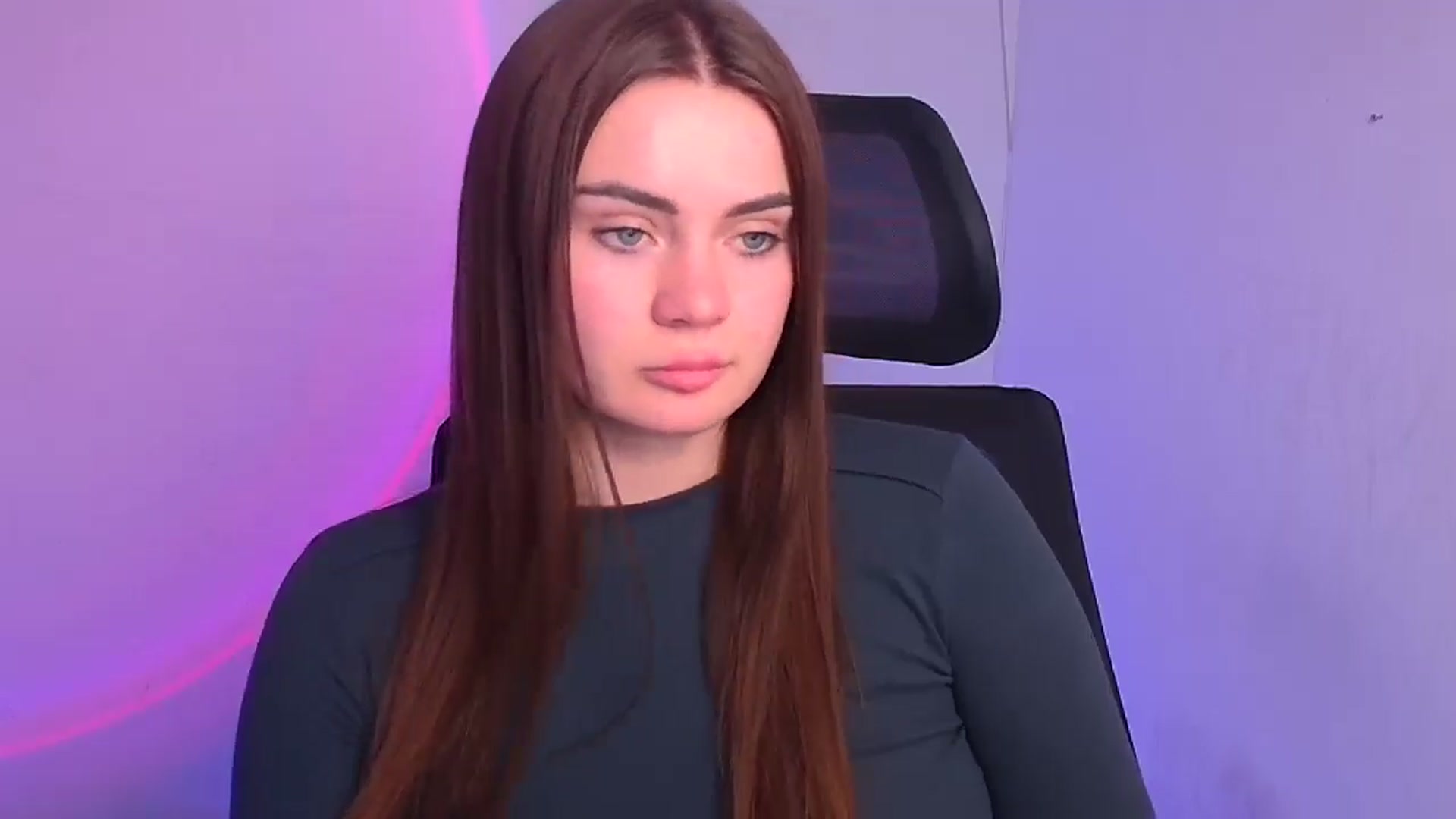 Gallery image thumbnail from Abigaill_XO's myfreecams stream on, 11/28/2024, 13:18 image 6 of 20