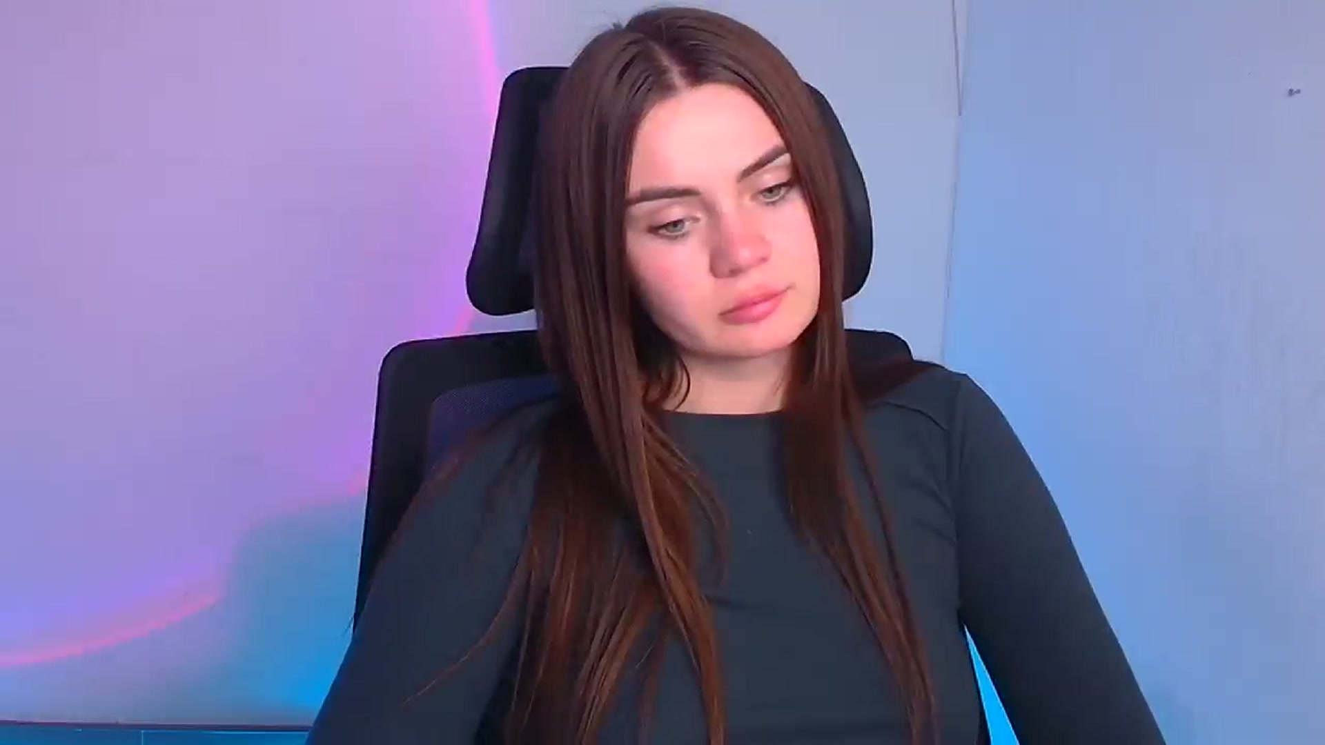 Gallery image thumbnail from Abigaill_XO's myfreecams stream on, 11/28/2024, 15:22 image 17 of 20