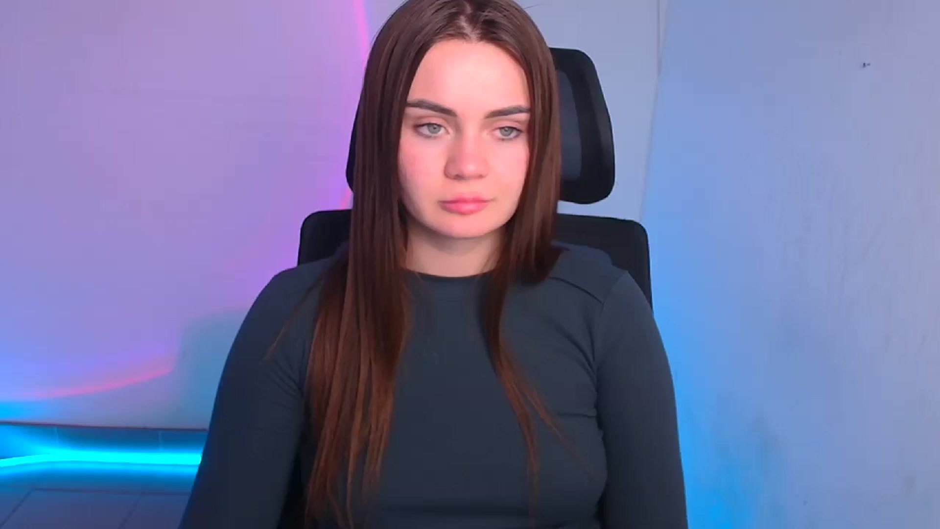 Gallery image thumbnail from Abigaill_XO's myfreecams stream on, 11/28/2024, 17:41 image 17 of 20