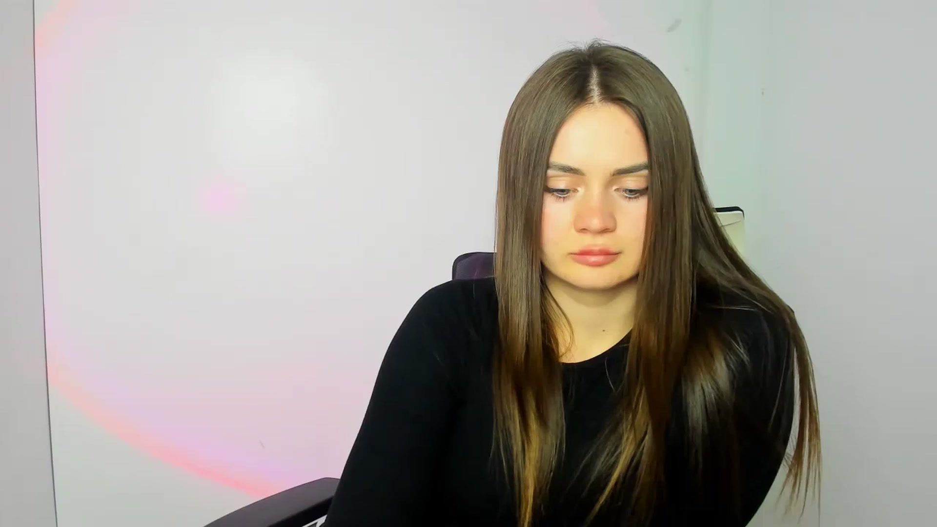 Gallery image thumbnail from Abigaill_XO's myfreecams stream on, 12/03/2024, 10:56 image 20 of 20