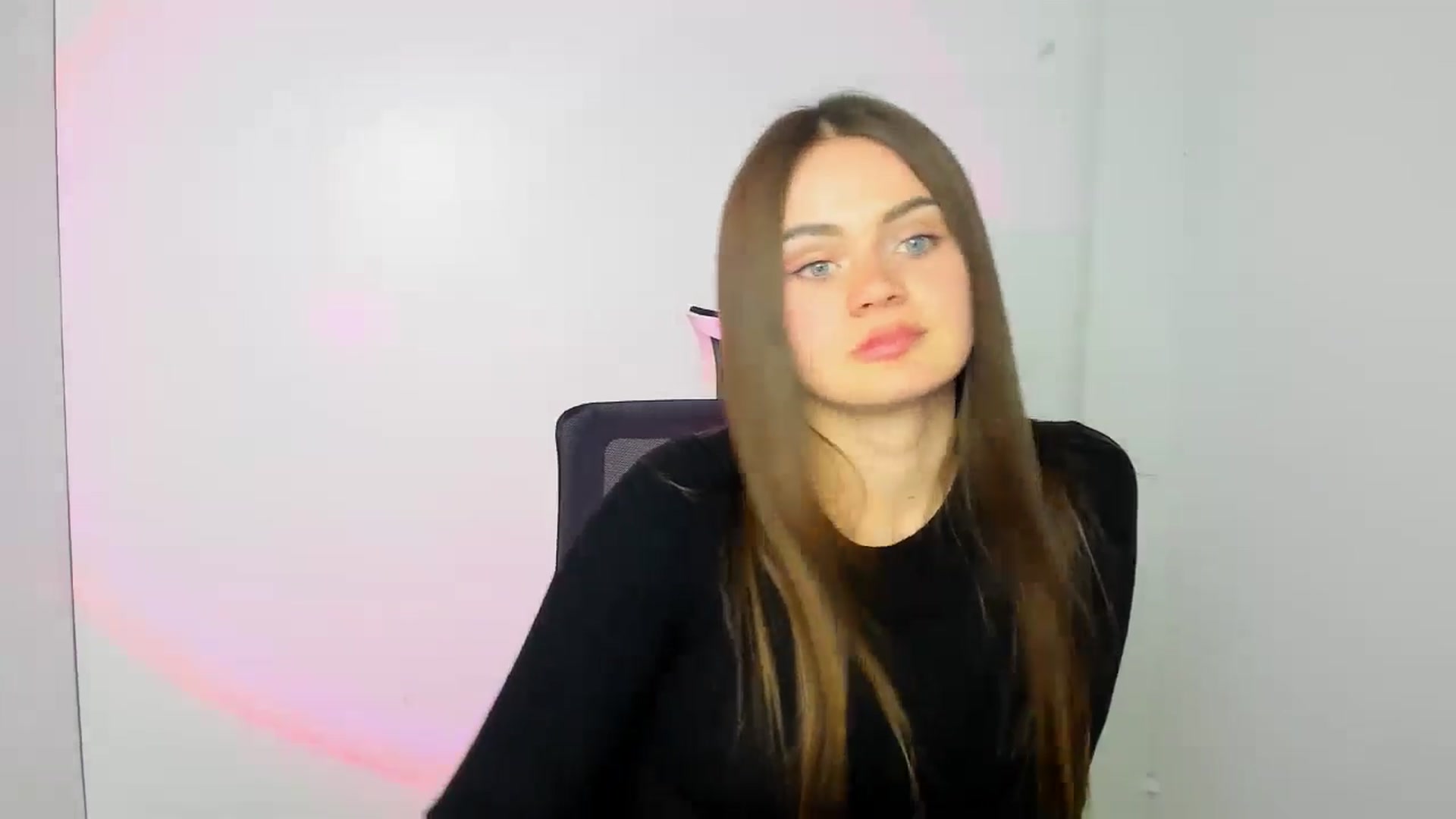 Gallery image thumbnail from Abigaill_XO's myfreecams stream on, 12/03/2024, 10:56 image 15 of 20