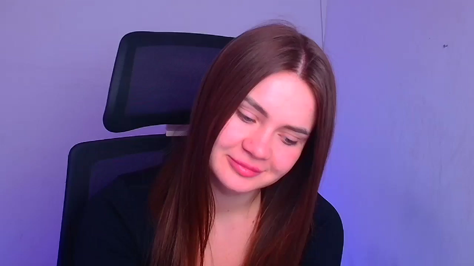 Gallery image thumbnail from Abigaill_XO's myfreecams stream on, 12/12/2024, 10:16 image 1 of 20