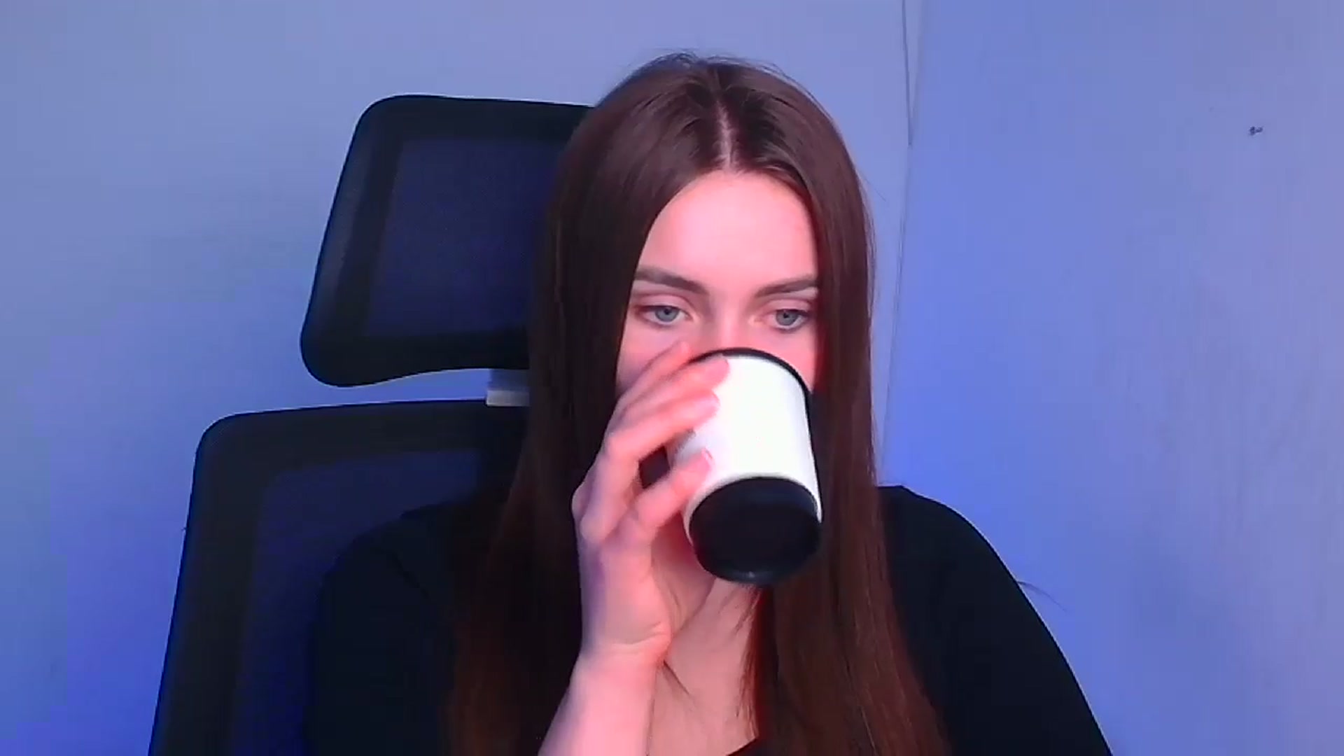 Gallery image thumbnail from Abigaill_XO's myfreecams stream on, 12/12/2024, 10:16 image 15 of 20
