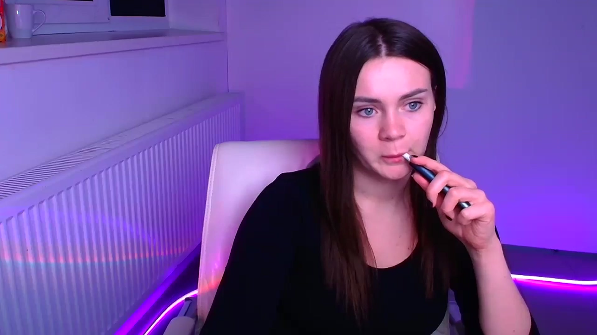 Gallery image thumbnail from Abigaill_XO's myfreecams stream on, 12/24/2024, 11:45 image 5 of 20