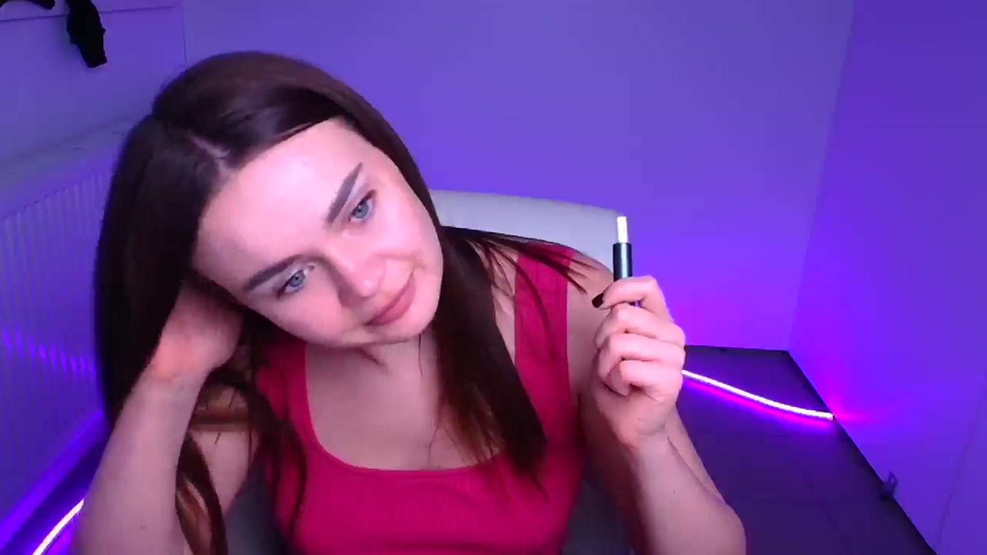 Gallery image thumbnail from Abigaill_XO's myfreecams stream on, 12/25/2024, 10:04 image 7 of 20