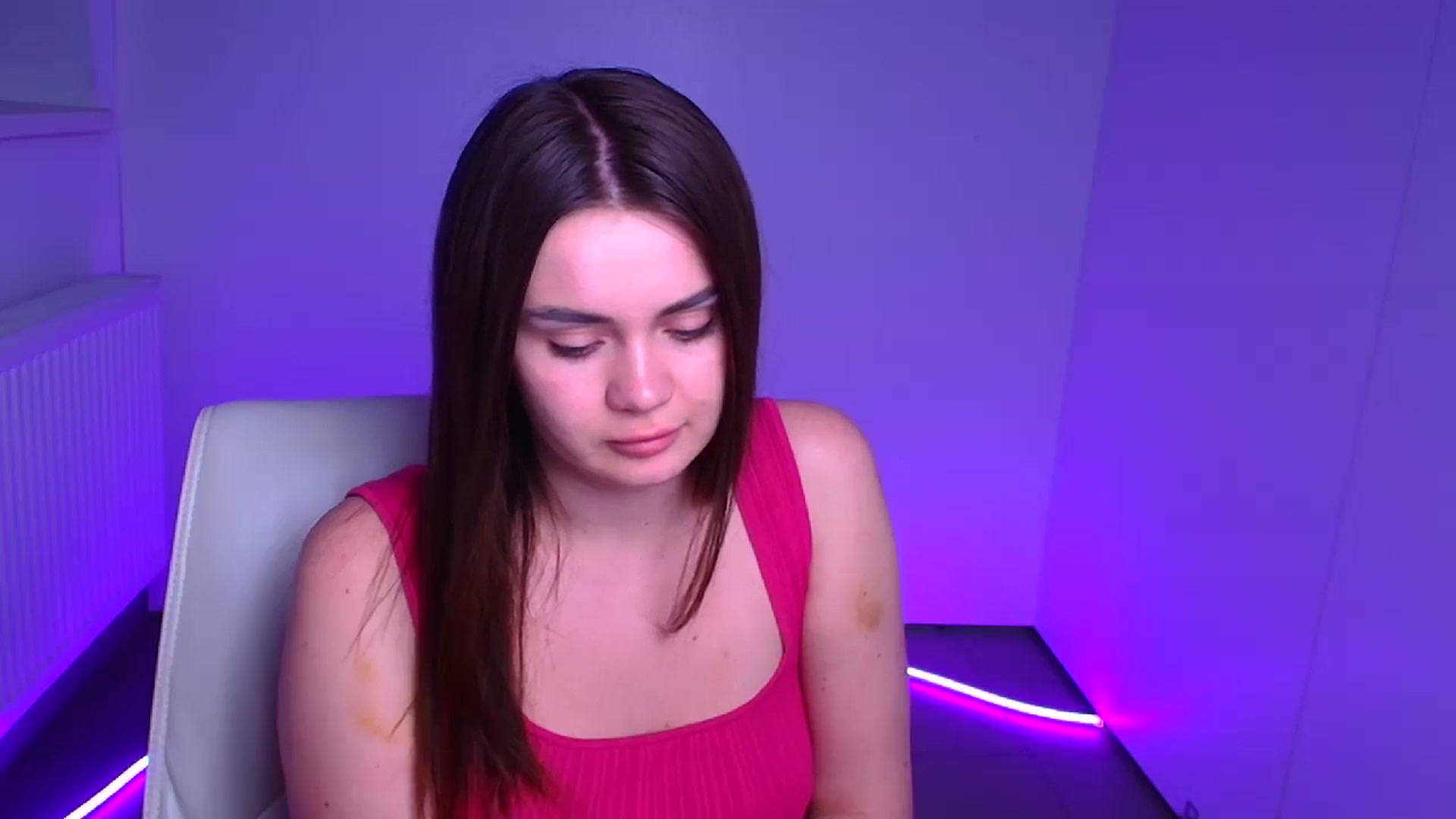 Gallery image thumbnail from Abigaill_XO's myfreecams stream on, 12/25/2024, 12:07 image 11 of 20