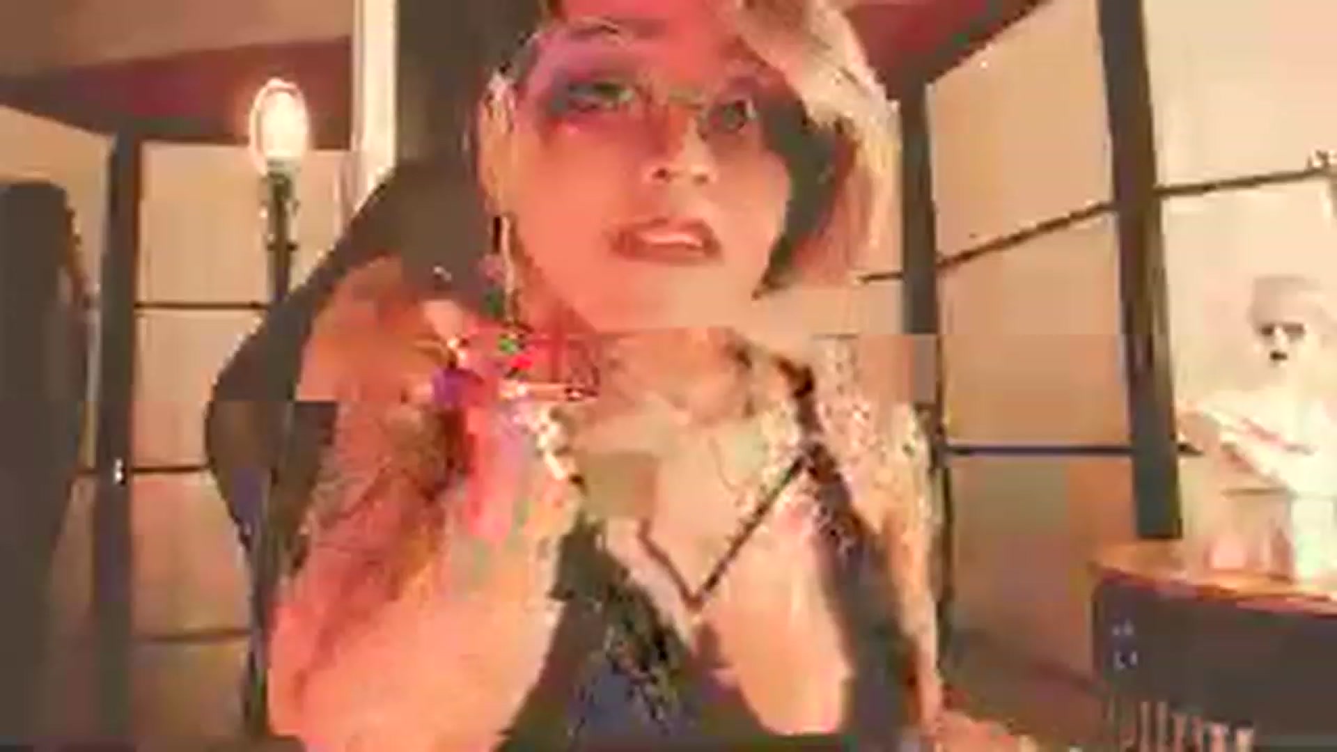 Gallery image thumbnail from AbraxxysRadio's myfreecams stream on, 12/30/2022, 01:10 image 19 of 20