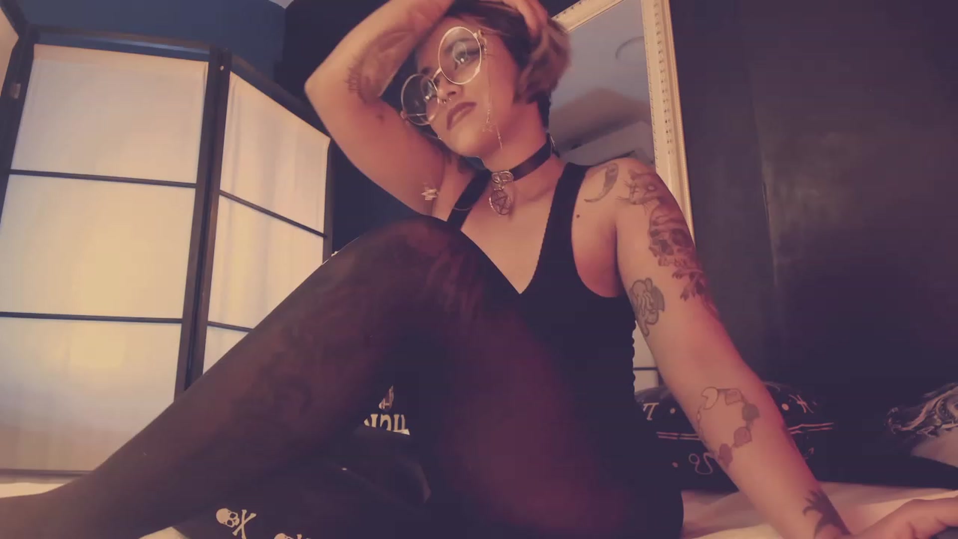 Gallery image thumbnail from AbraxxysRadio's myfreecams stream on, 01/15/2023, 20:24 image 19 of 20