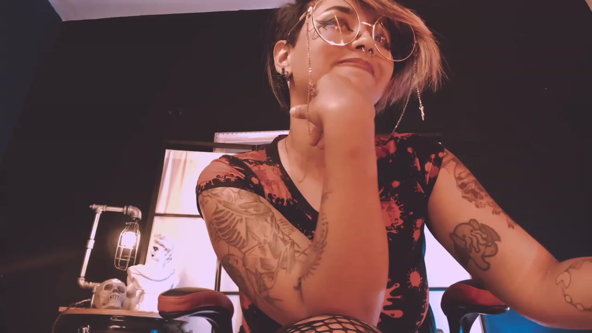 Gallery image thumbnail from AbraxxysRadio's myfreecams stream on, 01/17/2023, 02:47 image 19 of 20