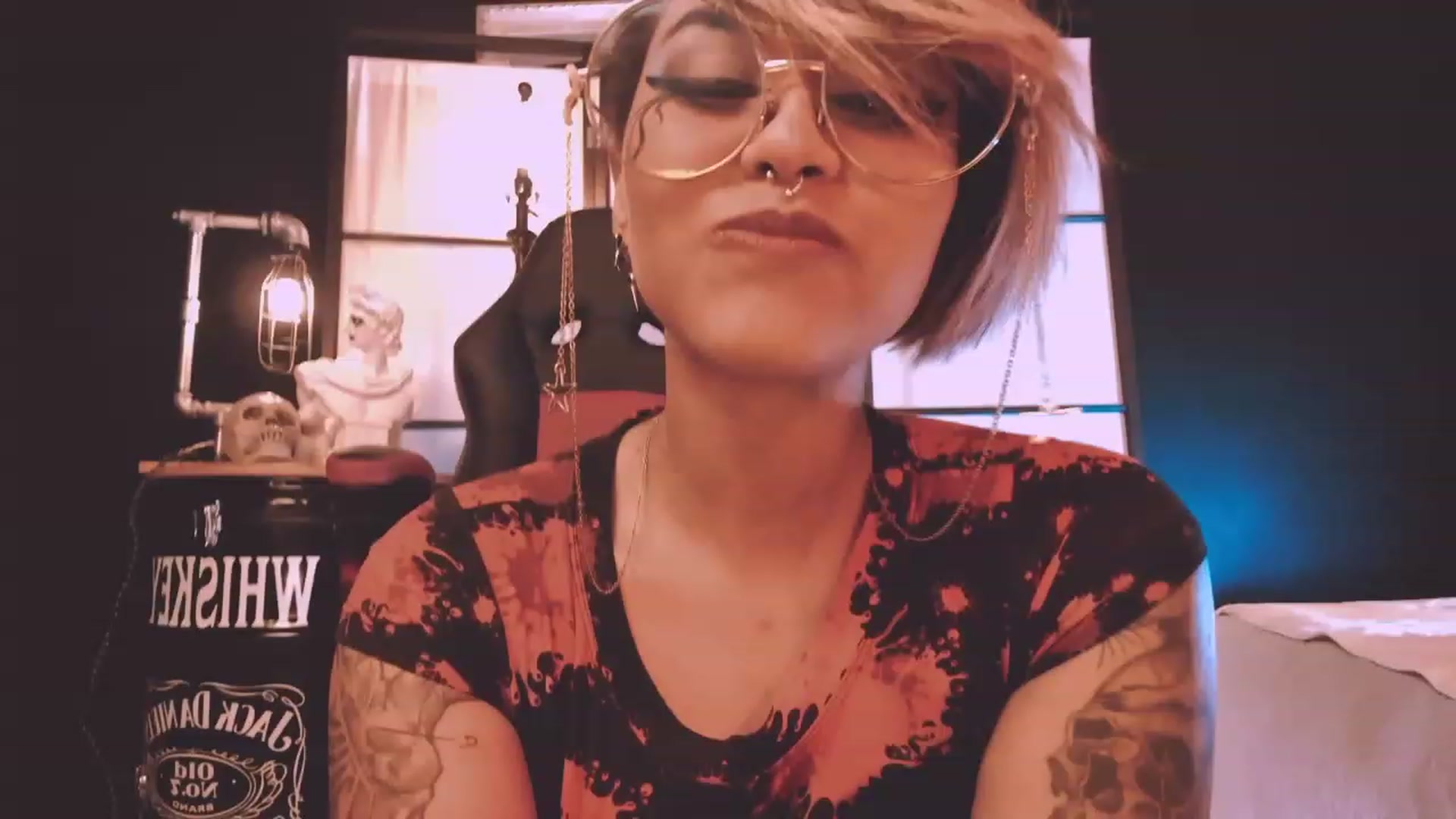 Gallery image thumbnail from AbraxxysRadio's myfreecams stream on, 01/17/2023, 02:47 image 15 of 20