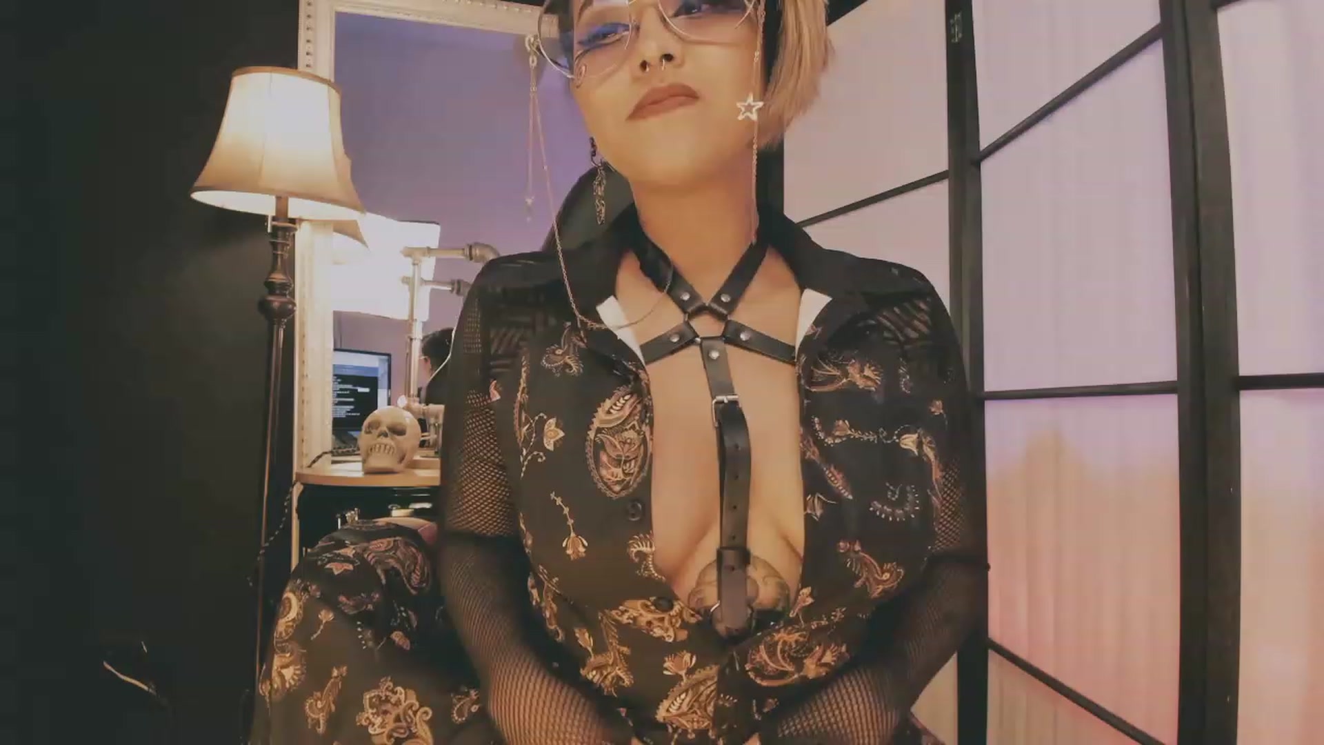 Gallery image thumbnail from AbraxxysRadio's myfreecams stream on, 01/20/2023, 24:44 image 18 of 20