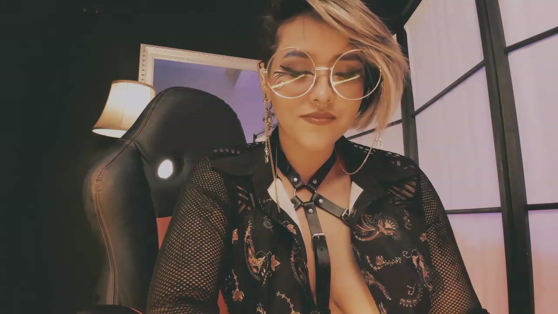 Gallery image thumbnail from AbraxxysRadio's myfreecams stream on, 01/20/2023, 24:44 image 13 of 20