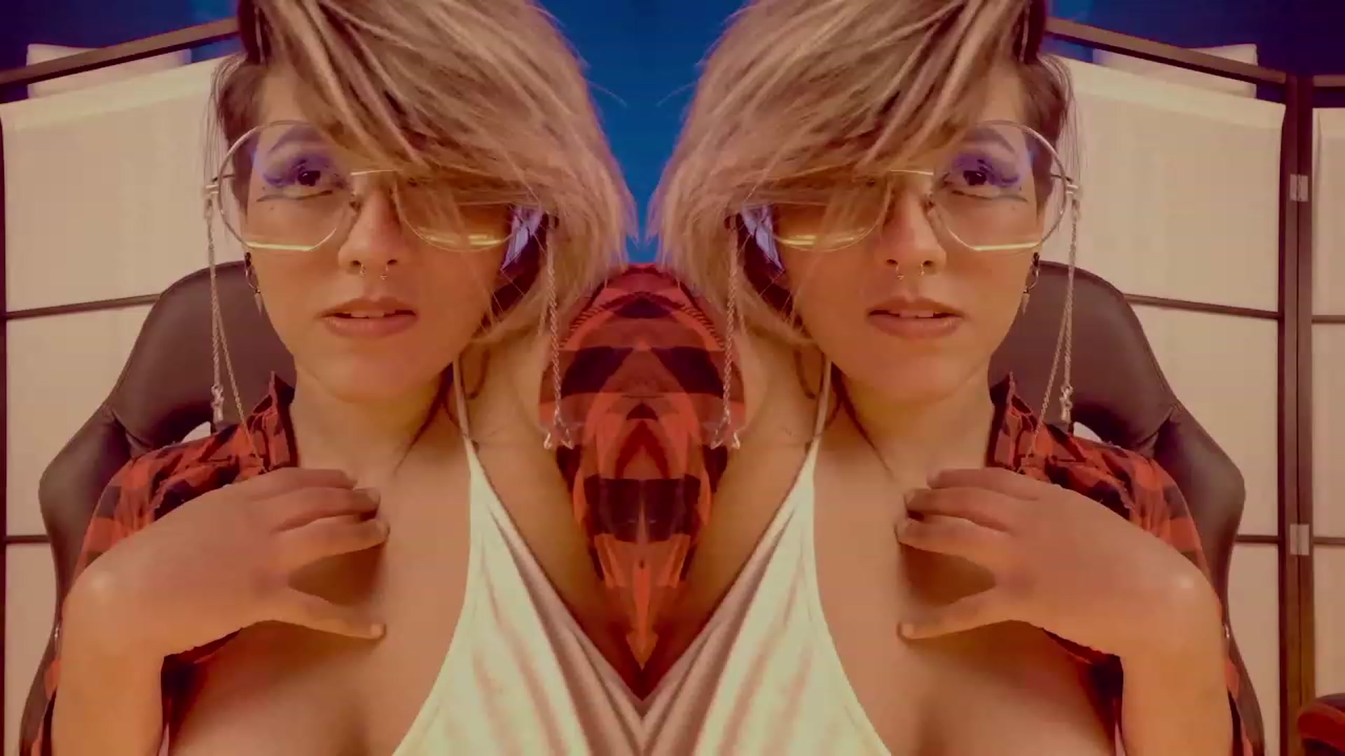 Gallery image thumbnail from AbraxxysRadio's myfreecams stream on, 01/21/2023, 01:19 image 1 of 20