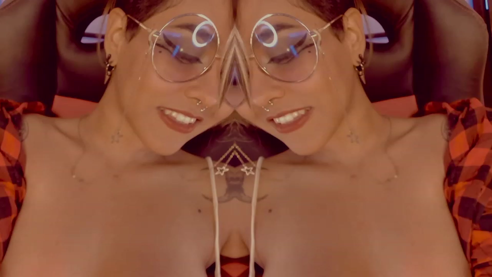 Gallery image thumbnail from AbraxxysRadio's myfreecams stream on, 01/21/2023, 02:33 image 8 of 20