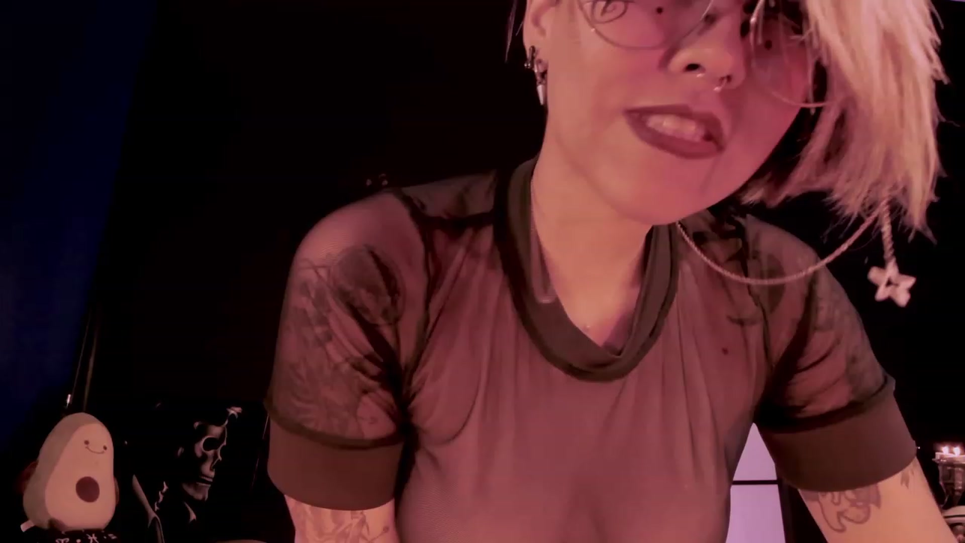 Gallery image thumbnail from AbraxxysRadio's myfreecams stream on, 01/22/2023, 19:20 image 11 of 20