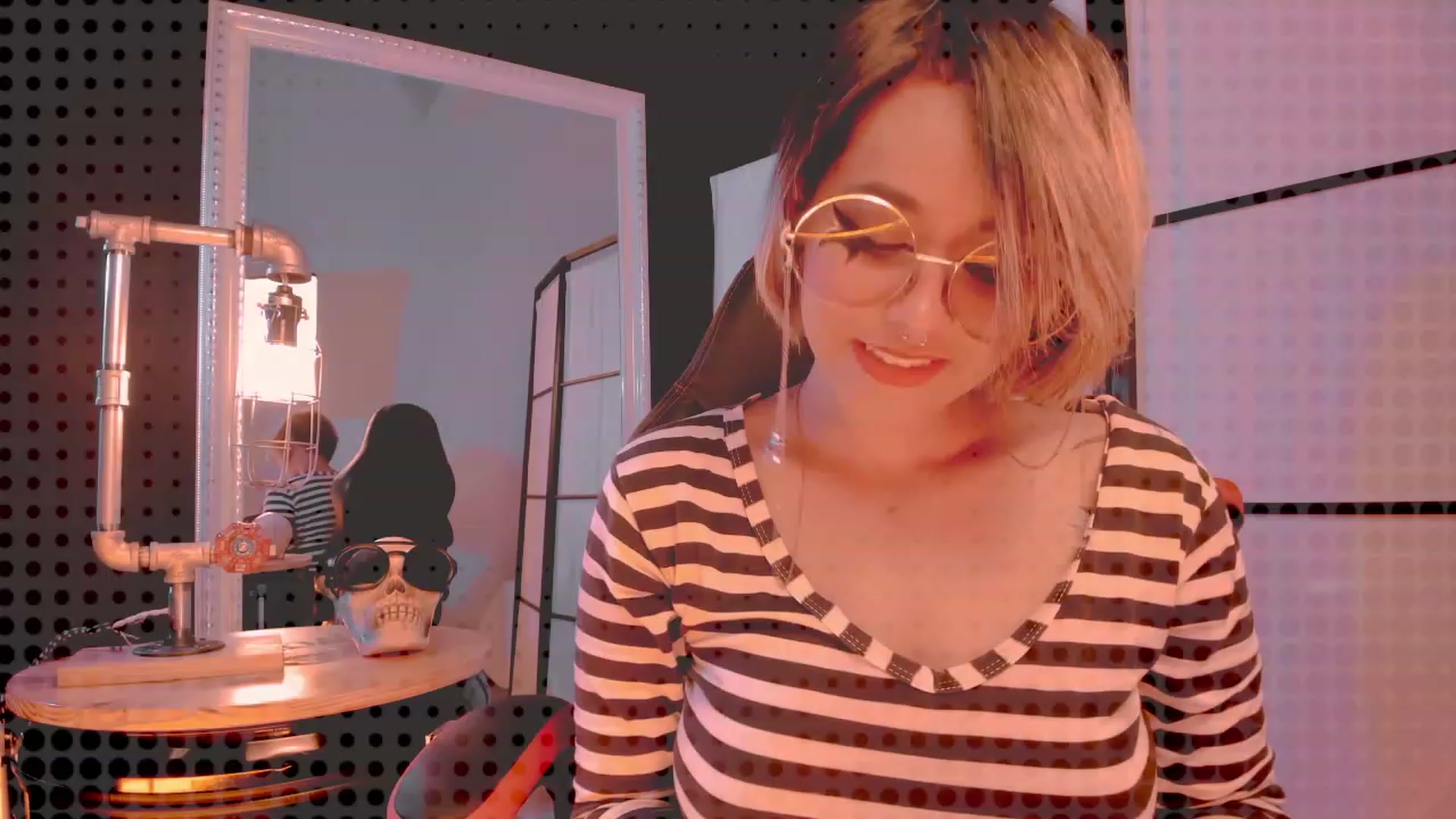 Gallery image thumbnail from AbraxxysRadio's myfreecams stream on, 01/26/2023, 23:47 image 2 of 20
