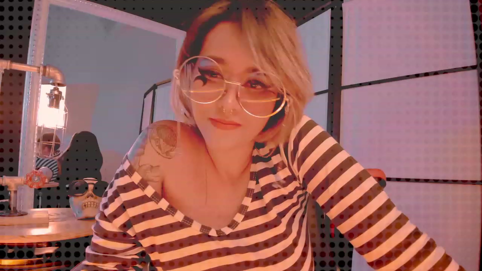 Gallery image thumbnail from AbraxxysRadio's myfreecams stream on, 01/26/2023, 23:47 image 8 of 20