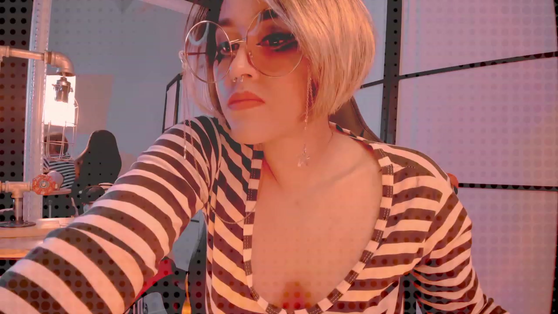 Gallery image thumbnail from AbraxxysRadio's myfreecams stream on, 01/26/2023, 23:47 image 18 of 20