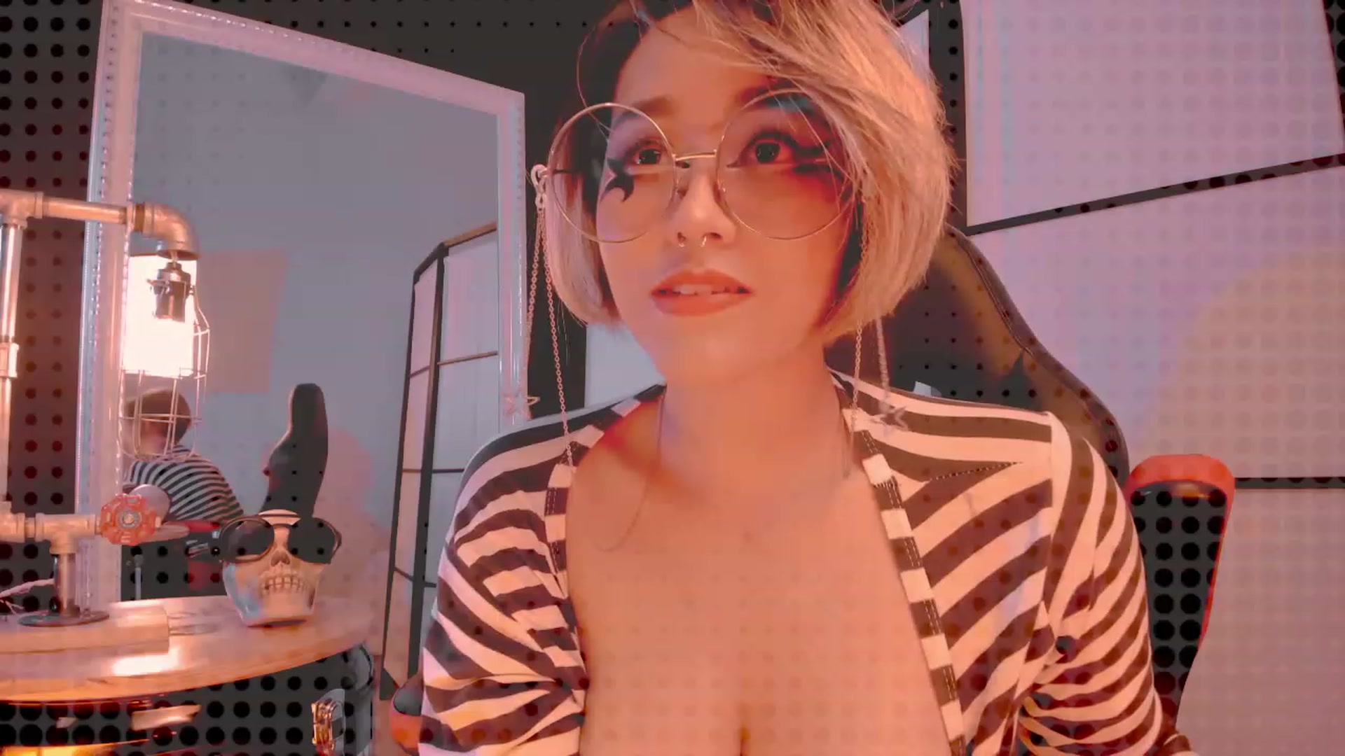 Gallery image thumbnail from AbraxxysRadio's myfreecams stream on, 01/27/2023, 24:36 image 6 of 20