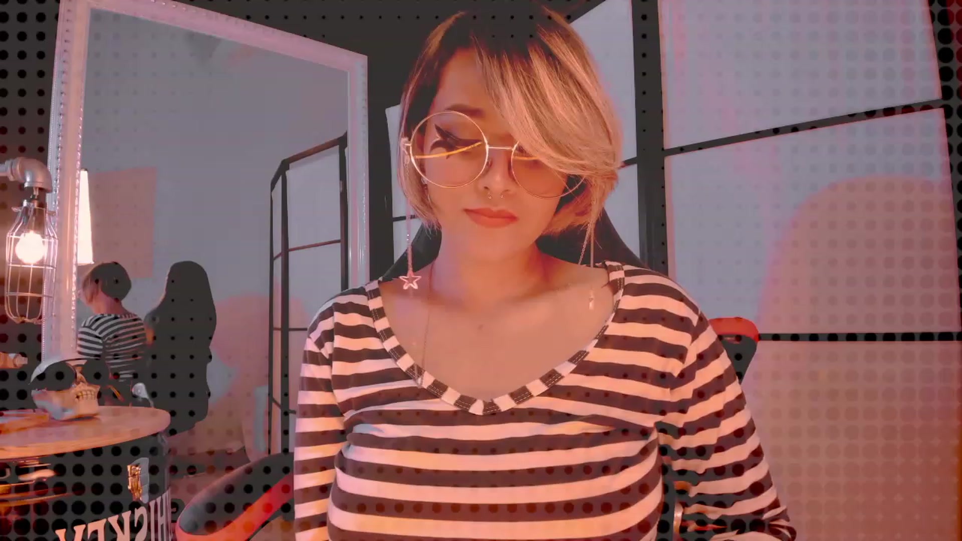 Gallery image thumbnail from AbraxxysRadio's myfreecams stream on, 01/27/2023, 02:04 image 14 of 20