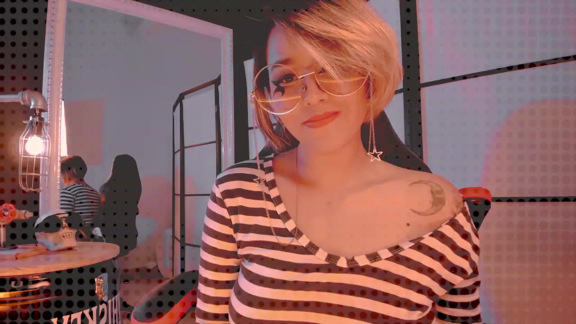 Gallery image thumbnail from AbraxxysRadio's myfreecams stream on, 01/27/2023, 02:04 image 8 of 20