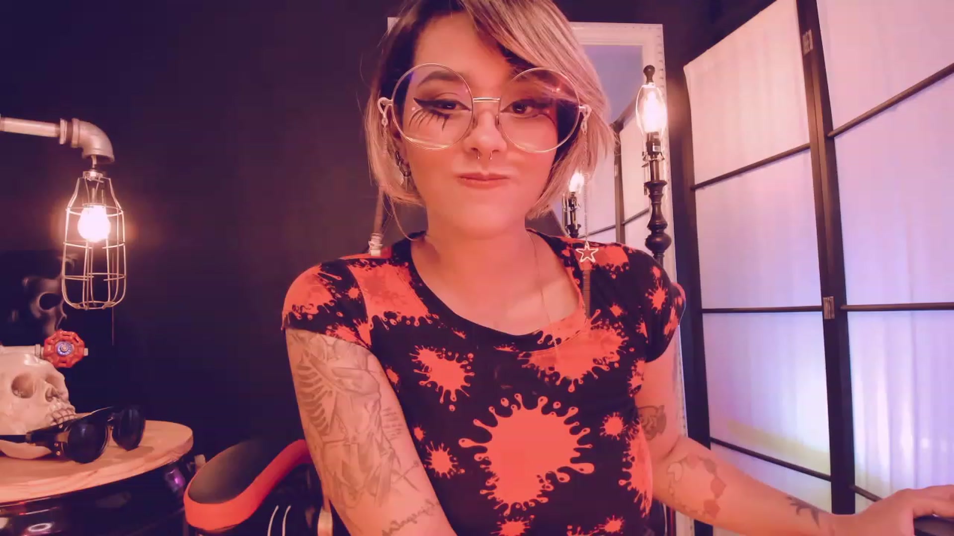 Gallery image thumbnail from AbraxxysRadio's myfreecams stream on, 01/27/2023, 23:49 image 8 of 20