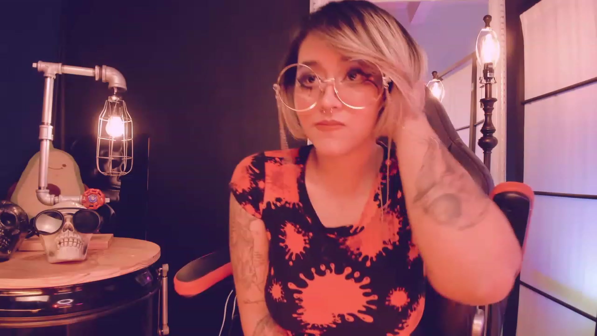 Gallery image thumbnail from AbraxxysRadio's myfreecams stream on, 01/28/2023, 01:11 image 5 of 20