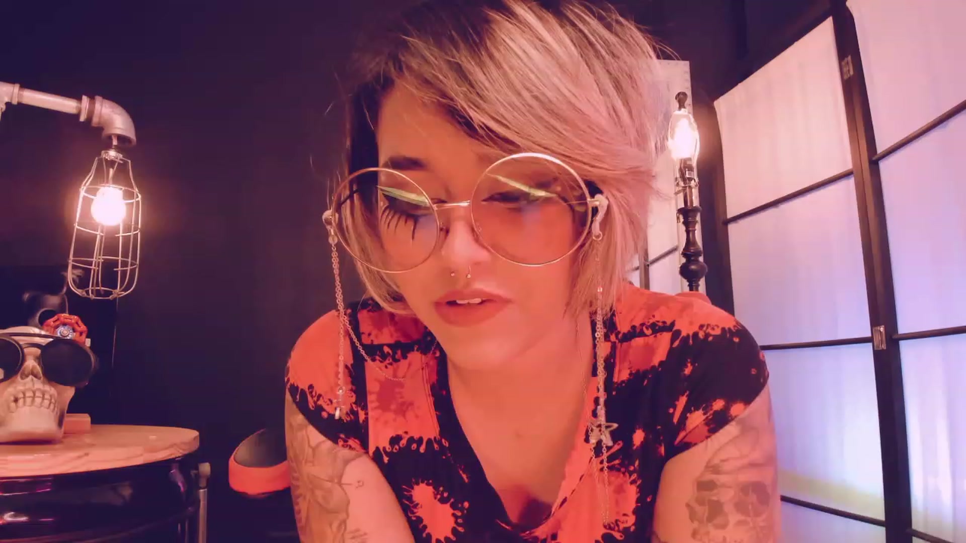 Gallery image thumbnail from AbraxxysRadio's myfreecams stream on, 01/28/2023, 01:11 image 20 of 20