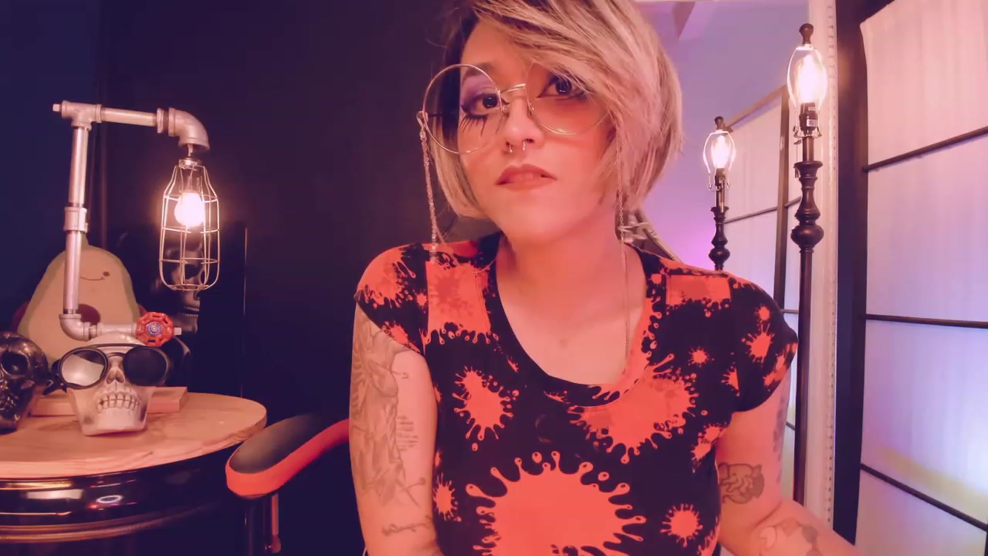 Gallery image thumbnail from AbraxxysRadio's myfreecams stream on, 01/28/2023, 01:11 image 2 of 20