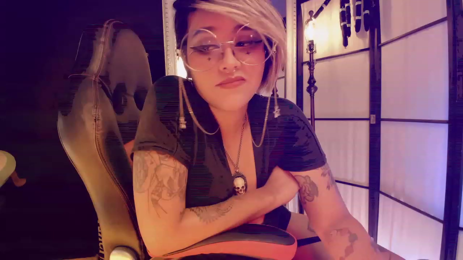 Gallery image thumbnail from AbraxxysRadio's myfreecams stream on, 01/28/2023, 20:50 image 2 of 20