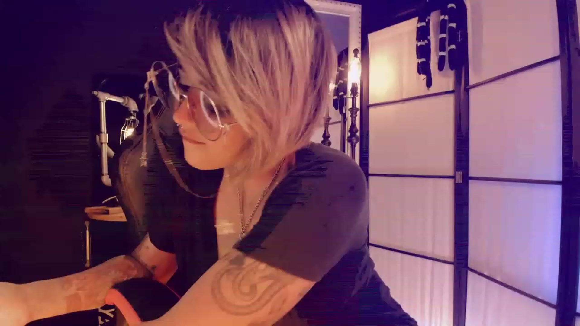 Gallery image thumbnail from AbraxxysRadio's myfreecams stream on, 01/28/2023, 21:08 image 14 of 20