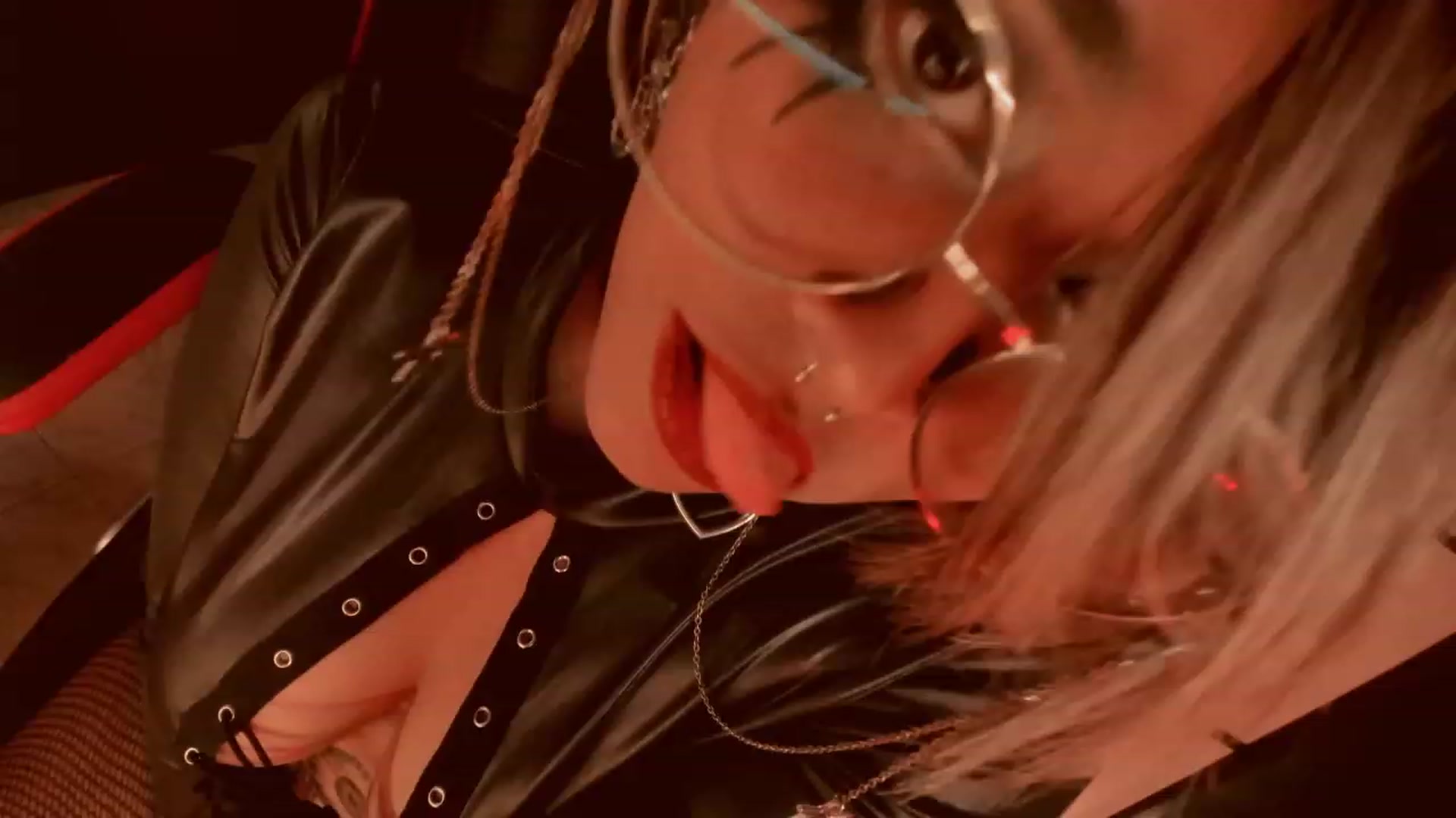 Gallery image thumbnail from AbraxxysRadio's myfreecams stream on, 01/29/2023, 21:51 image 6 of 20